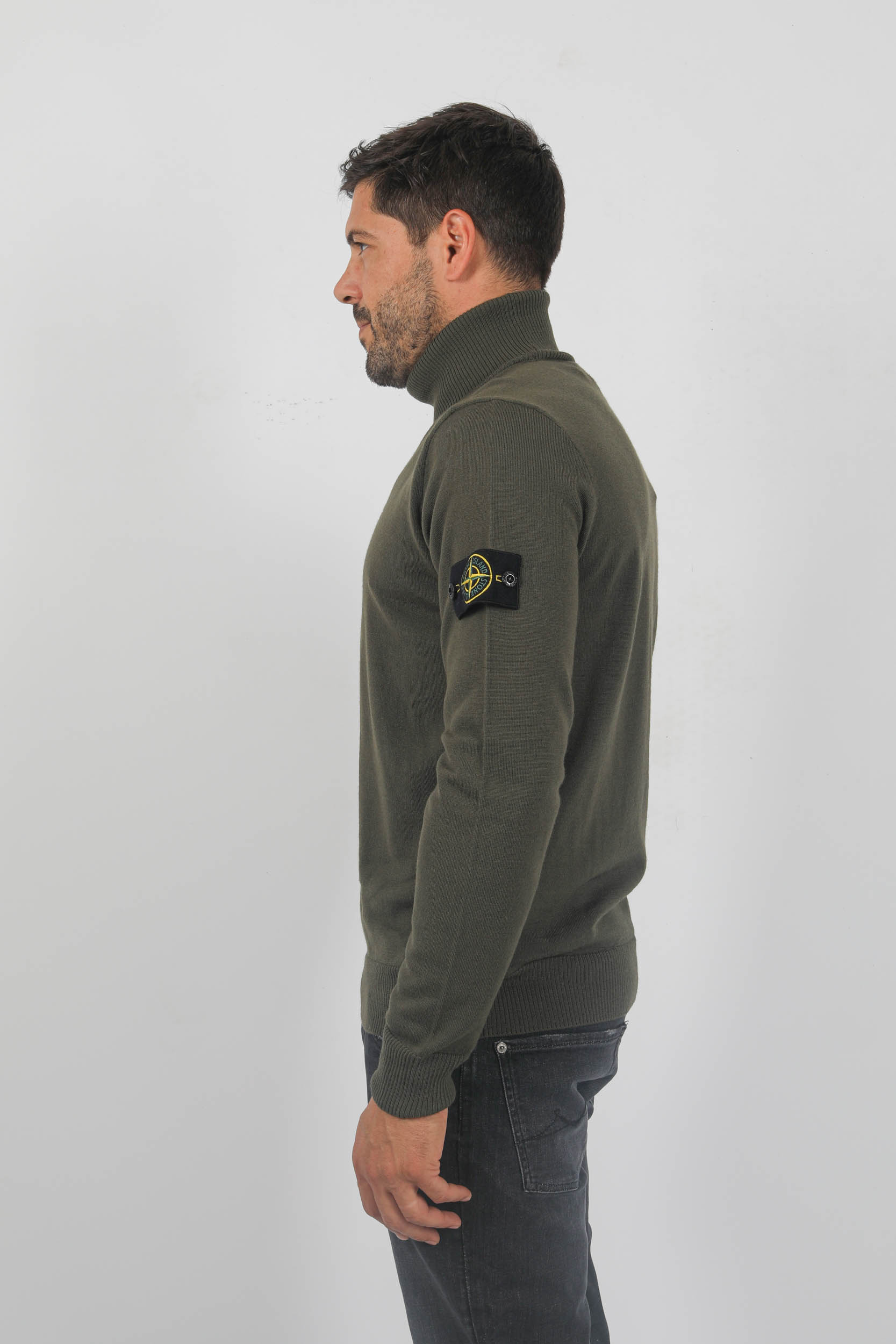  Image du produit PULL COL ROULE MERINOS STONE ISLAND KAKI 7915525C4-V0058 - 4