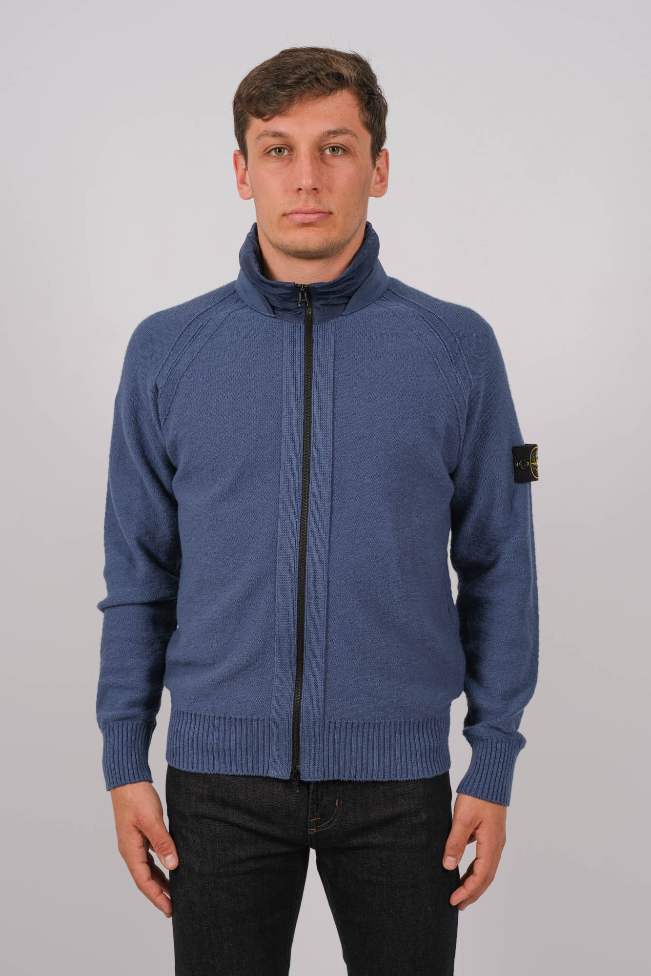  Image du produit GILET A ZIP STONE ISLAND COL CAPUCHE NYLON 8015503B0-V0024 - 3