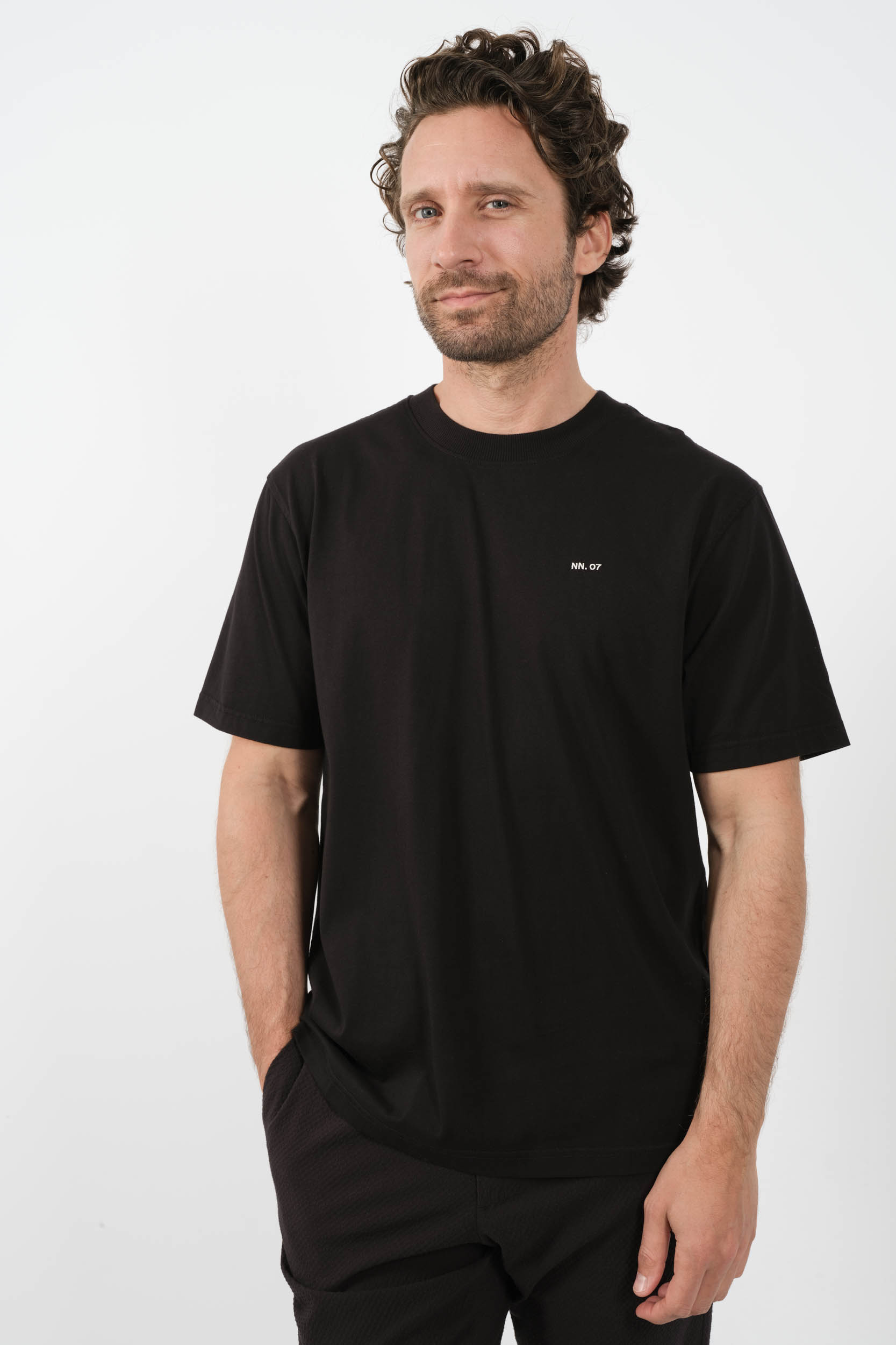 T-SHIRT NNO7 NOIR ADAM 3209-999