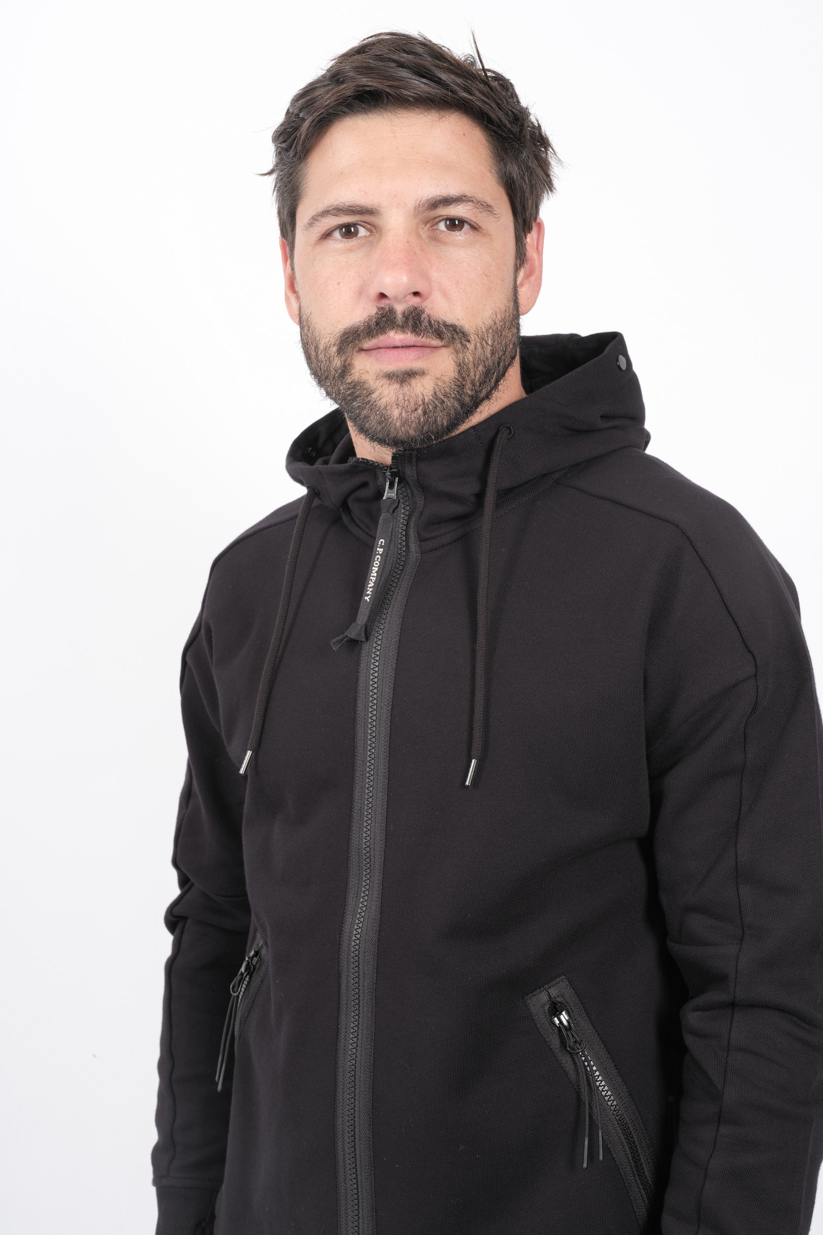 Image du produit SWEAT C.P COMPANY CAPUCHE ZIPPE LUNETTES NOIR S028A-999