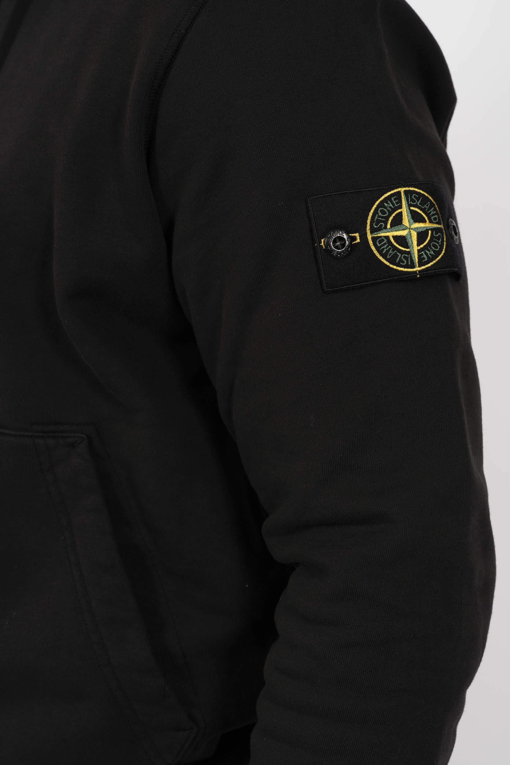 SWEAT STONE ISLAND A CAPUCHE NOIR S156145S51-V0029