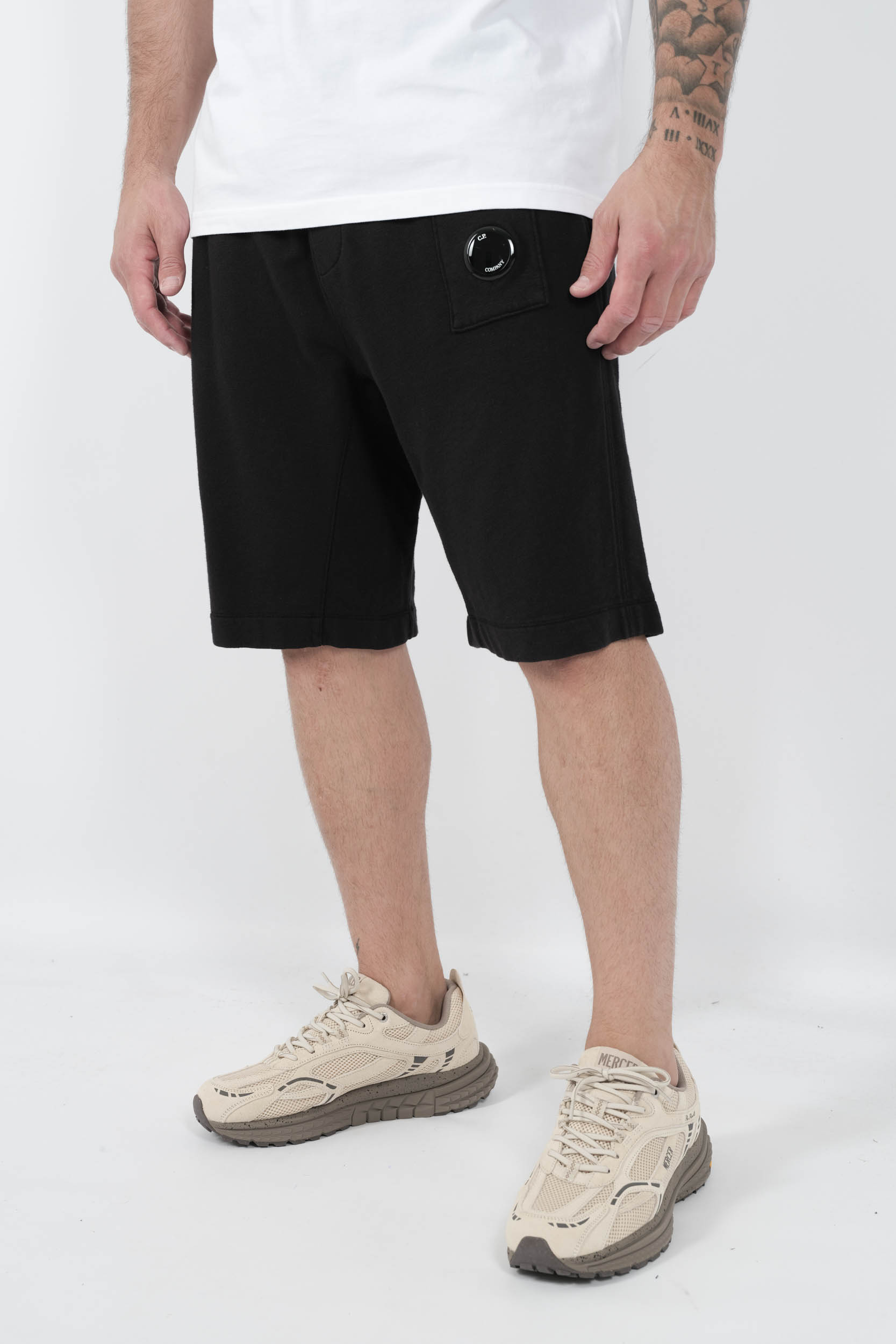  Image du produit SHORT C.P COMPANY EN COTON MARINE B268A-888 - 2