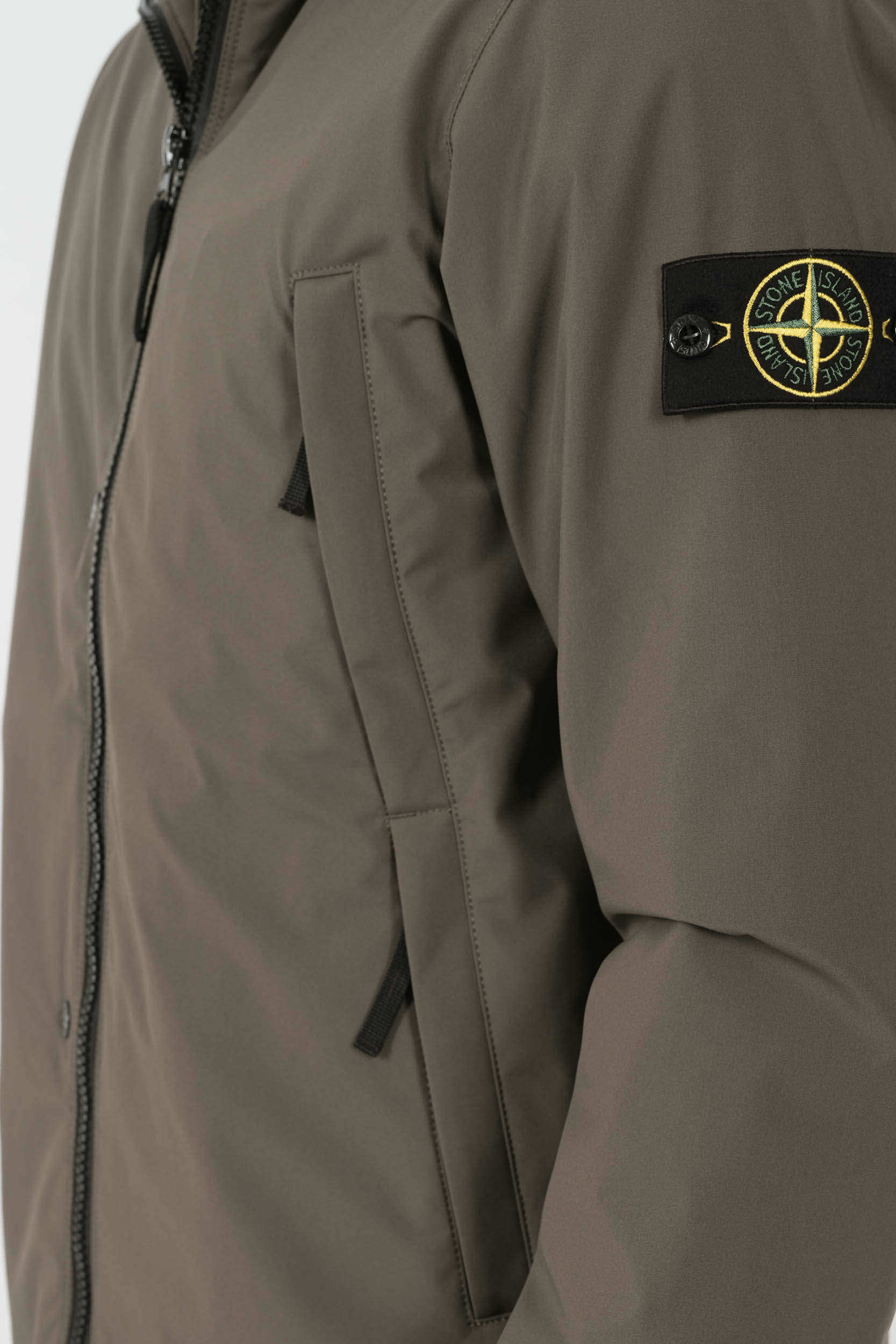 PARKAS STONE ISLAND AVEC CAPUCHE KAKI S15711SA27-V0054