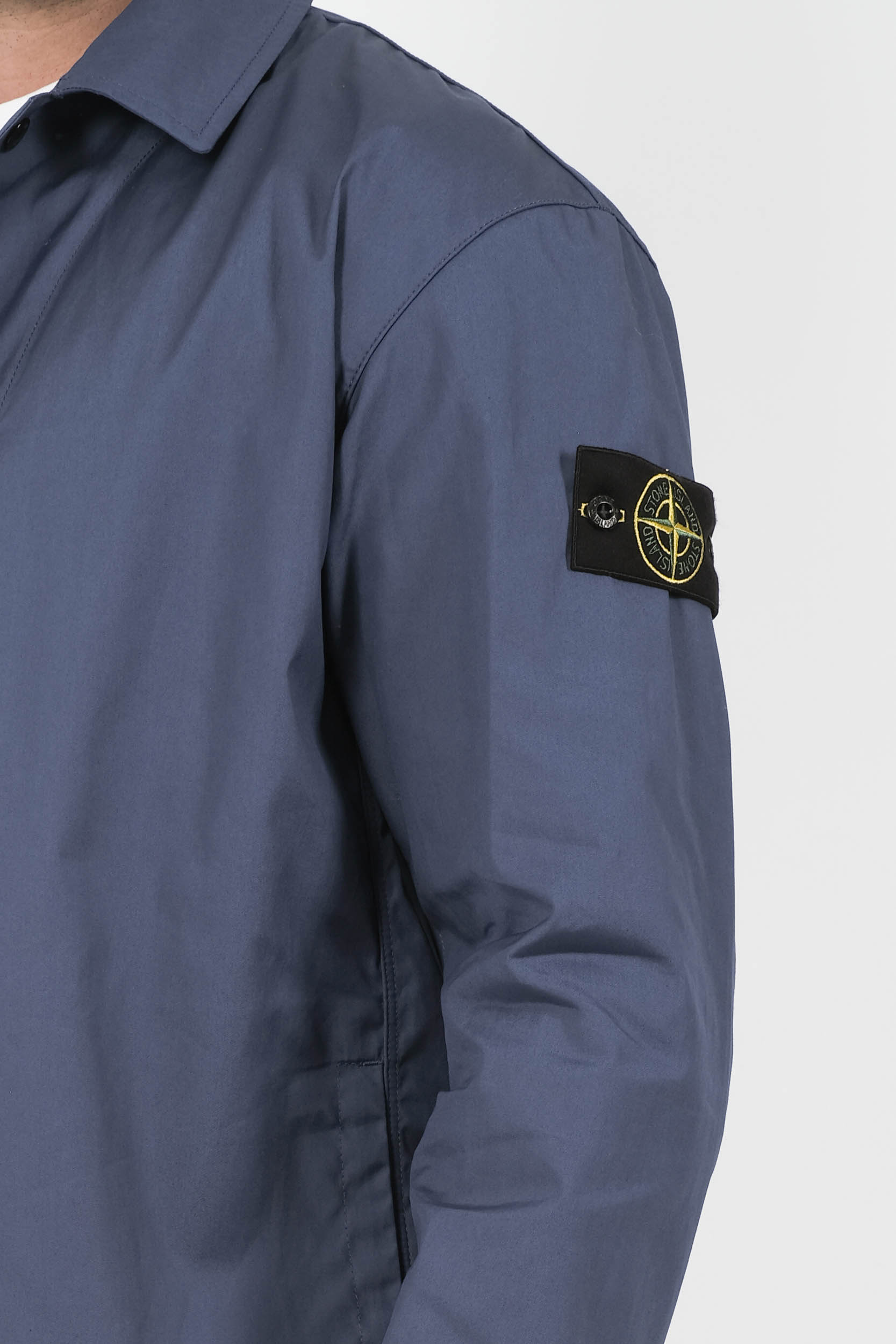 SURCHEMISE STONE ISLAND A PRESSIONS BLEU ELECTRIQUE S151213S11-V0028