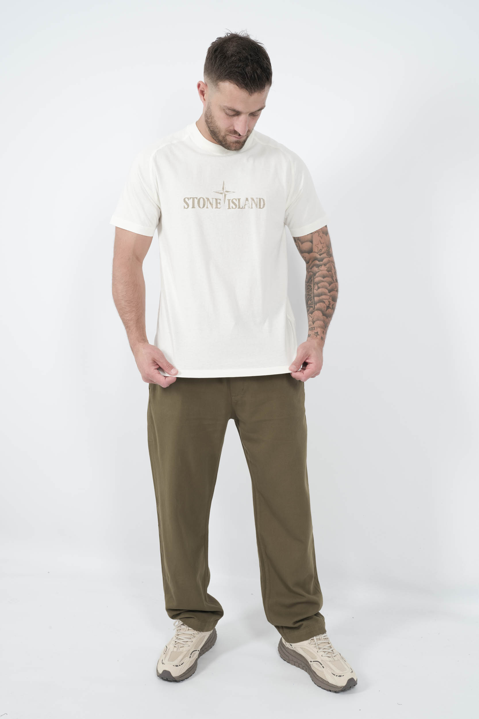  Image du produit TEE-SHIRT STONE ISLAND AVEC IMPRIME ECRU S152120S81-V0093 - 2