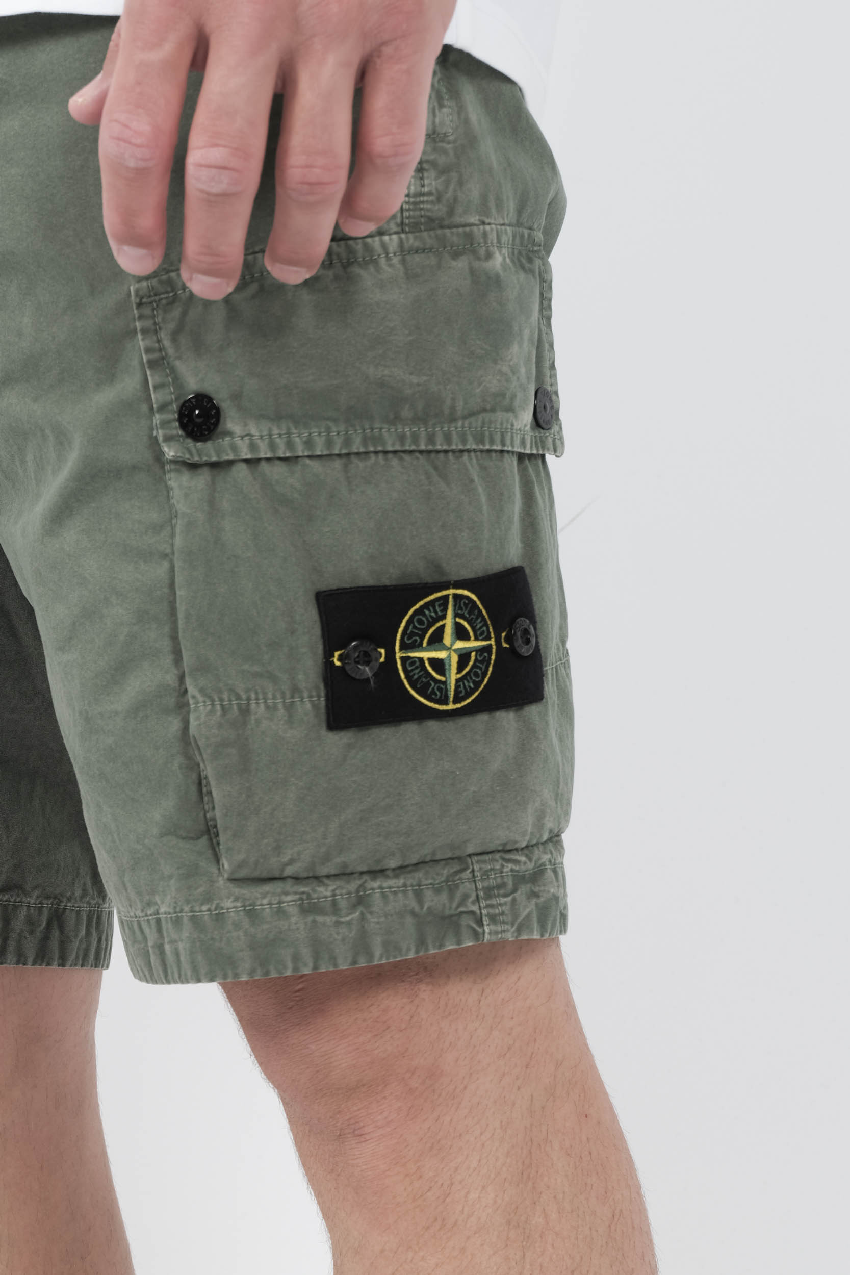 SHORT STONE ISLAND VERT DELAVE S15L1011SWA-V0159