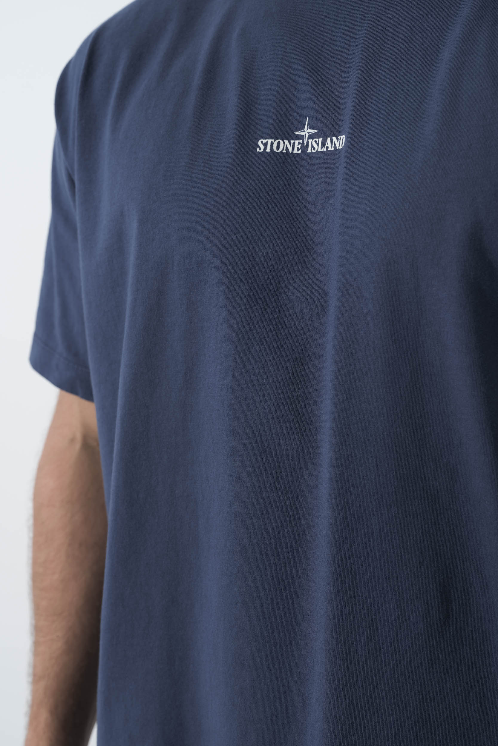  Image du produit TEE-SHIRT STONE ISLAND AVEC IMPRIME A RELIEF BLEU/BEIGE S15212RCS153-V0028 - 6