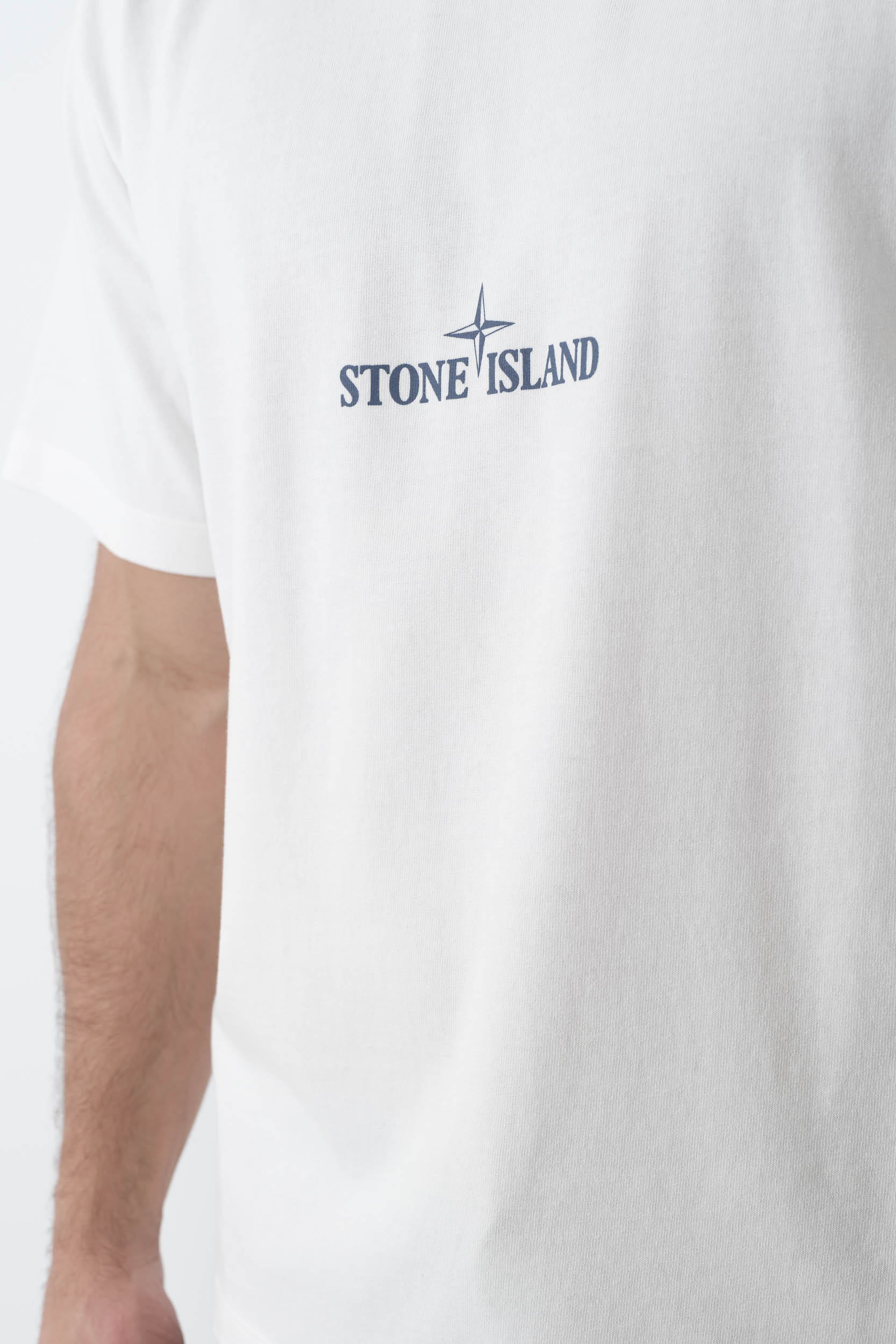 TEE-SHIRT STONE ISLAND AVEC IMPRIME RELIEF BLANC/BLEU S15212RCS153-V0093