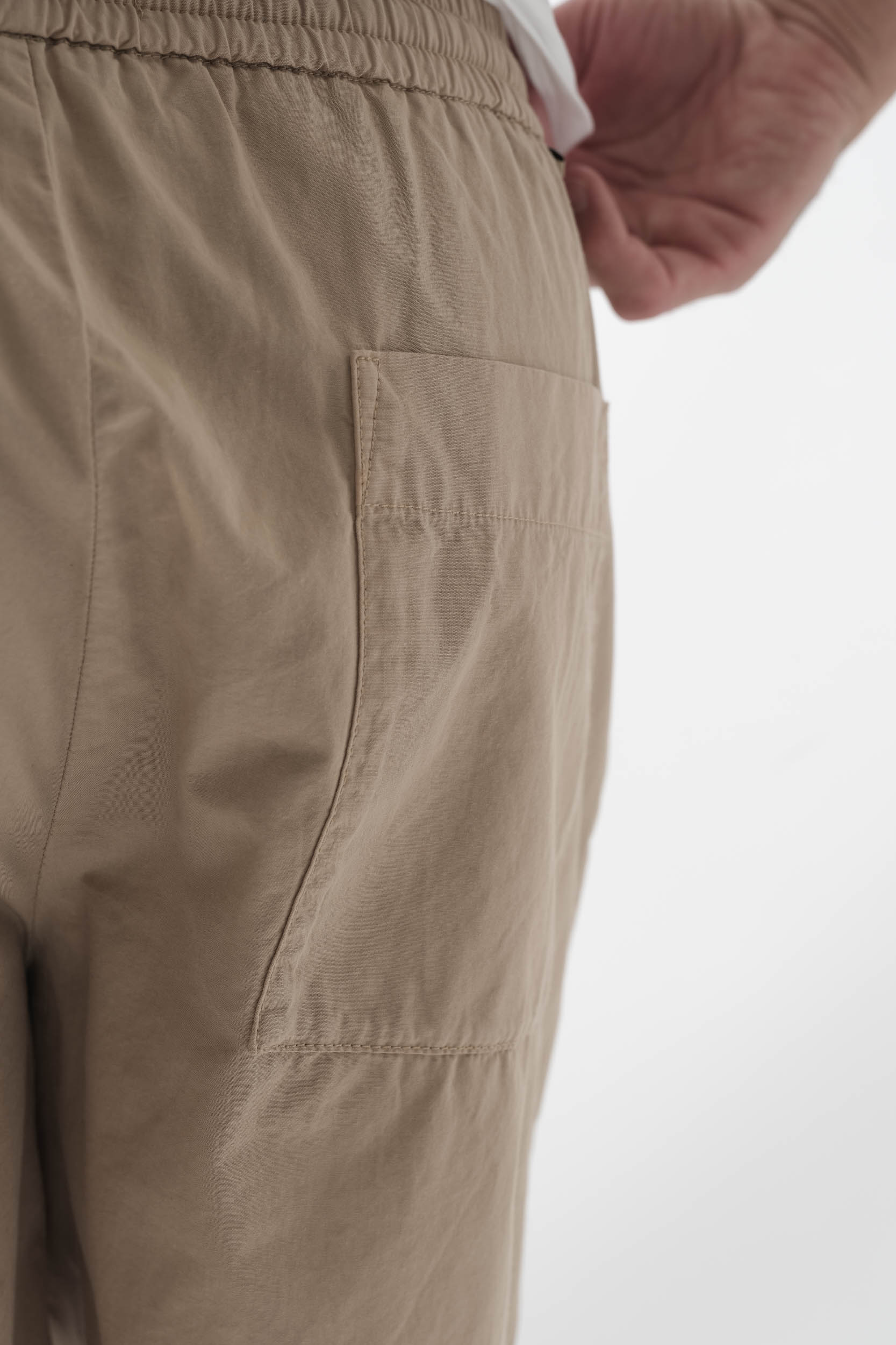  Image du produit SHORT WOOLRICH AVEC CEINTURE ELASTIQUE BEIGE WOSH0067-8640 - 6