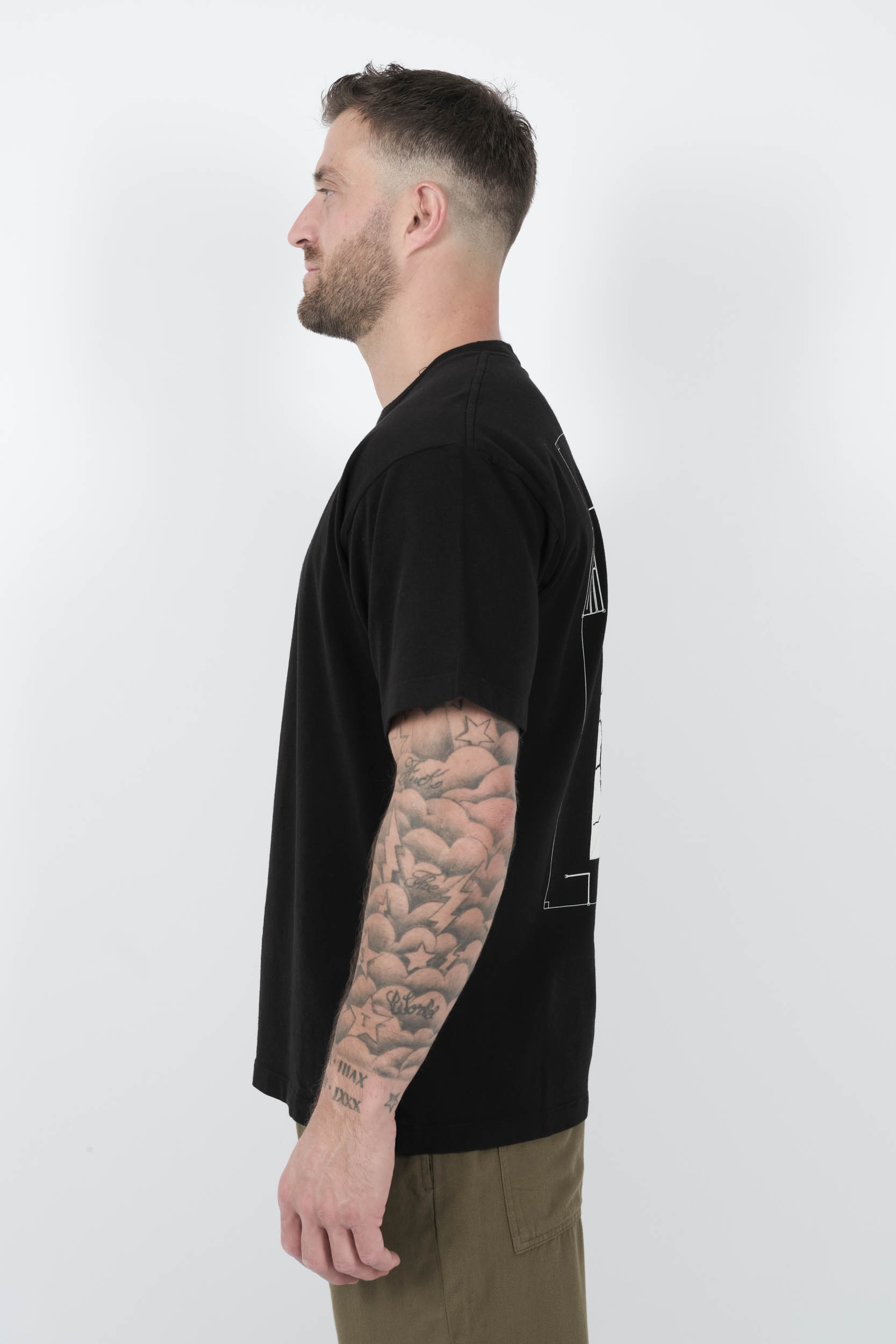  Image du produit TEE-SHIRT STONE ISLAND AVEC IMPRIME NOIR S15212RCS137-V0029 - 4