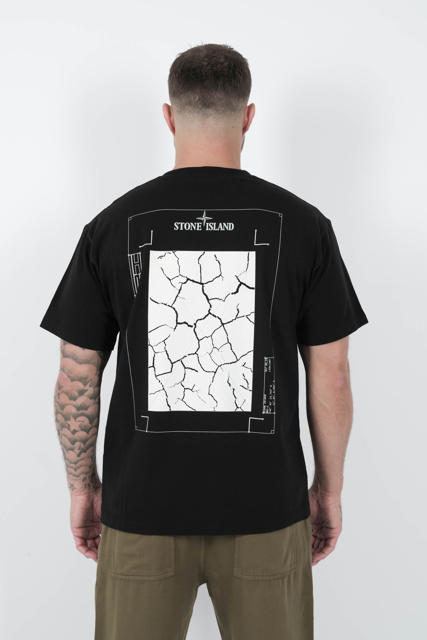  Image du produit TEE-SHIRT STONE ISLAND AVEC IMPRIME NOIR S15212RCS137-V0029 - 5