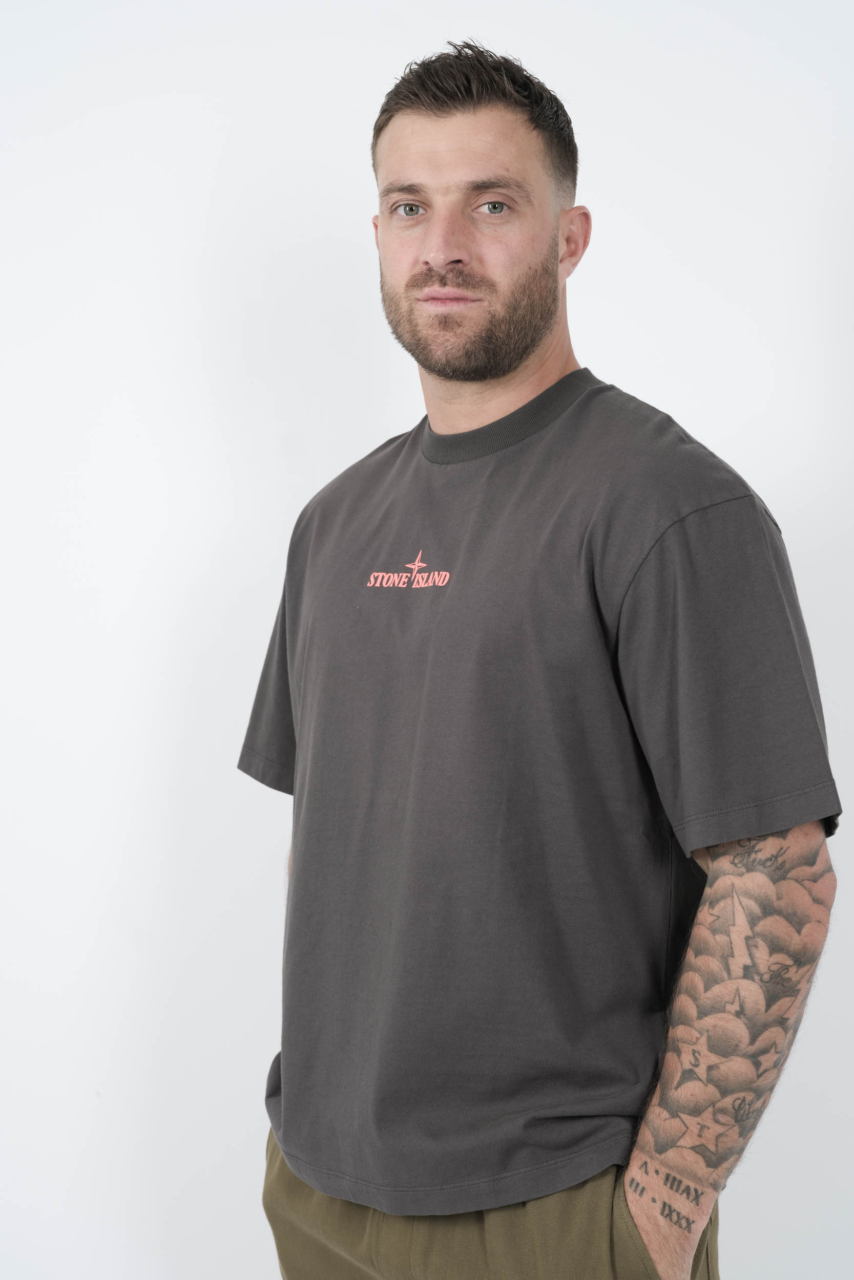  Image du produit TEE-SHIRT STONE ISLAND AVEC IMPRIME "FINGER PRINT" GRIS ANTHRACITE S152116S89-V0 - 2