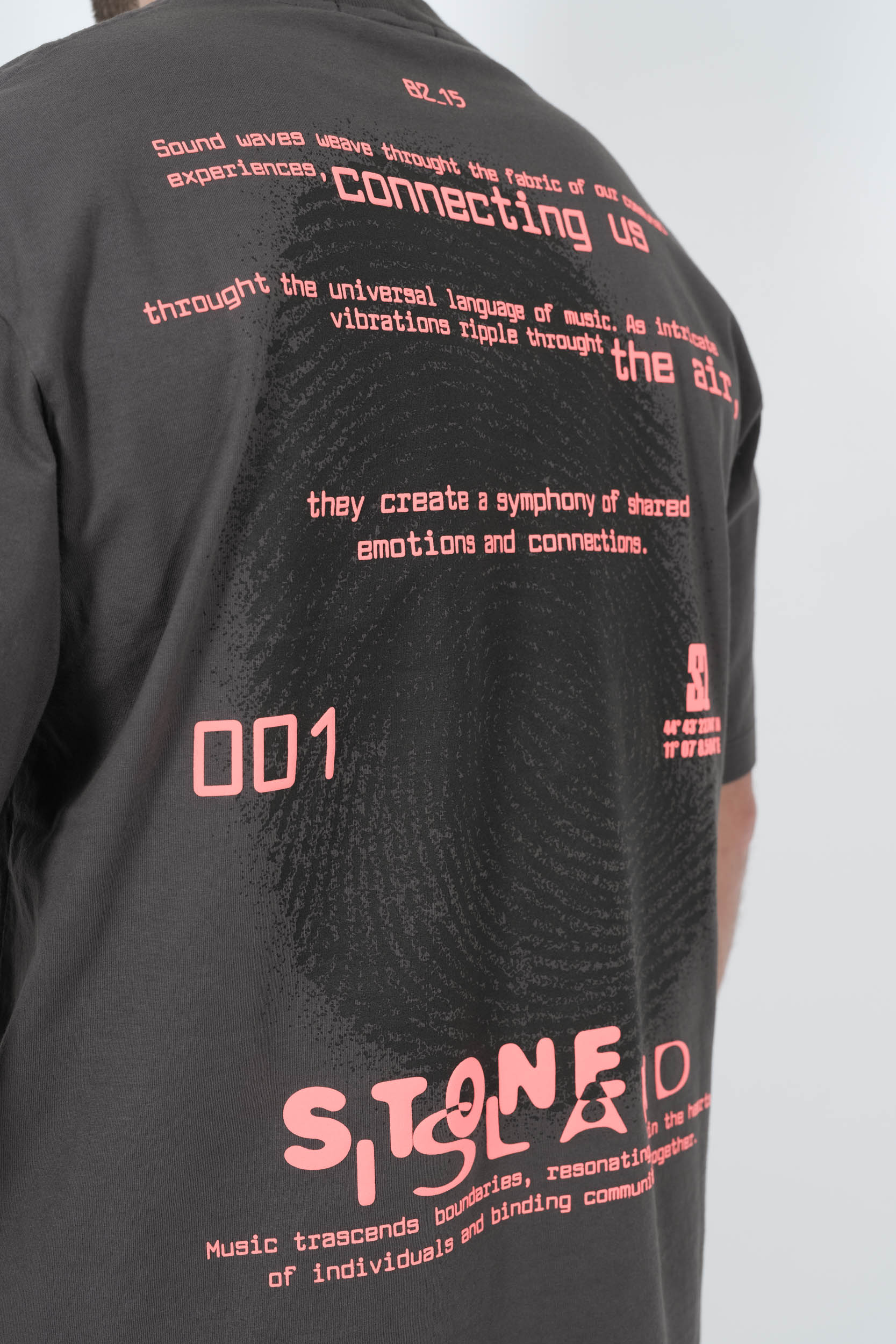  Image du produit TEE-SHIRT STONE ISLAND AVEC IMPRIME "FINGER PRINT" GRIS ANTHRACITE S152116S89-V0 - 6