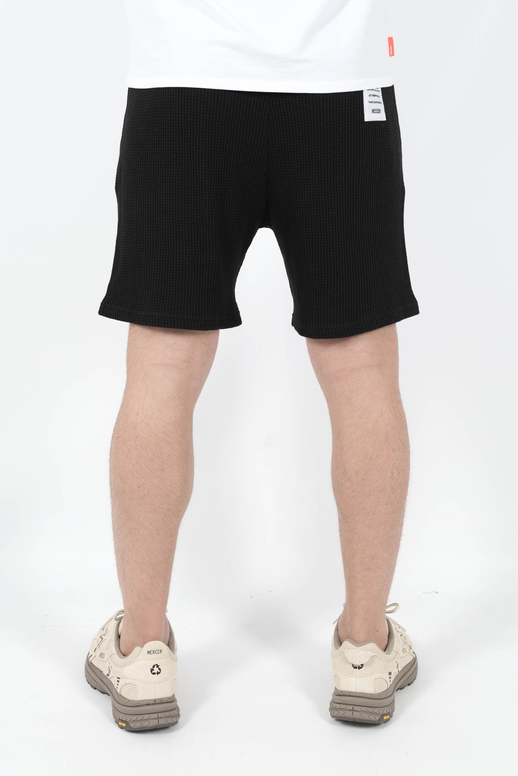 SHORT NIKBEN EFFET GAUFRE NOIR 6112