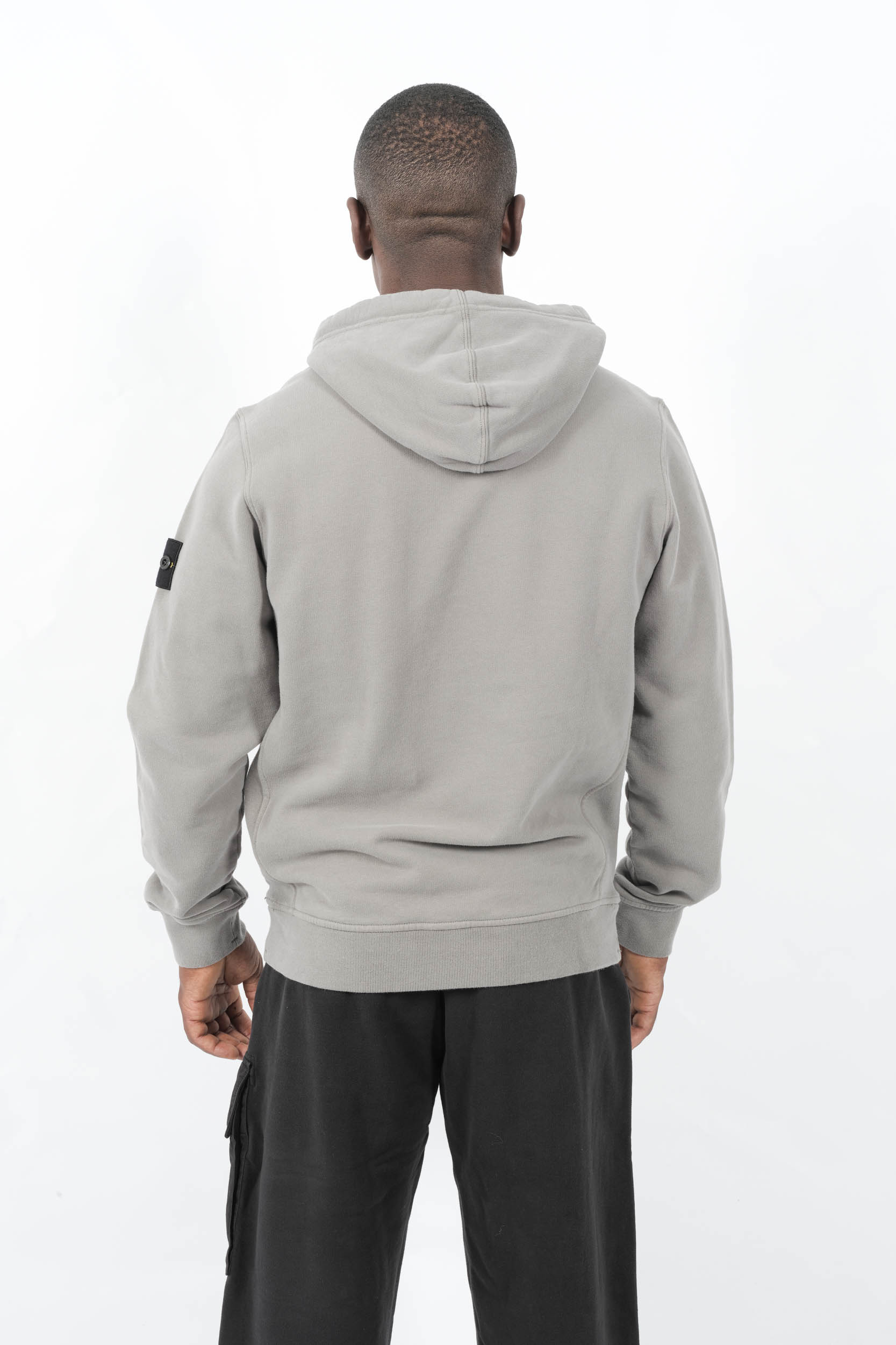  Image du produit SWEAT STONE ISLAND A CAPUCHE GRIS PERLE 6100029-V006B - 5