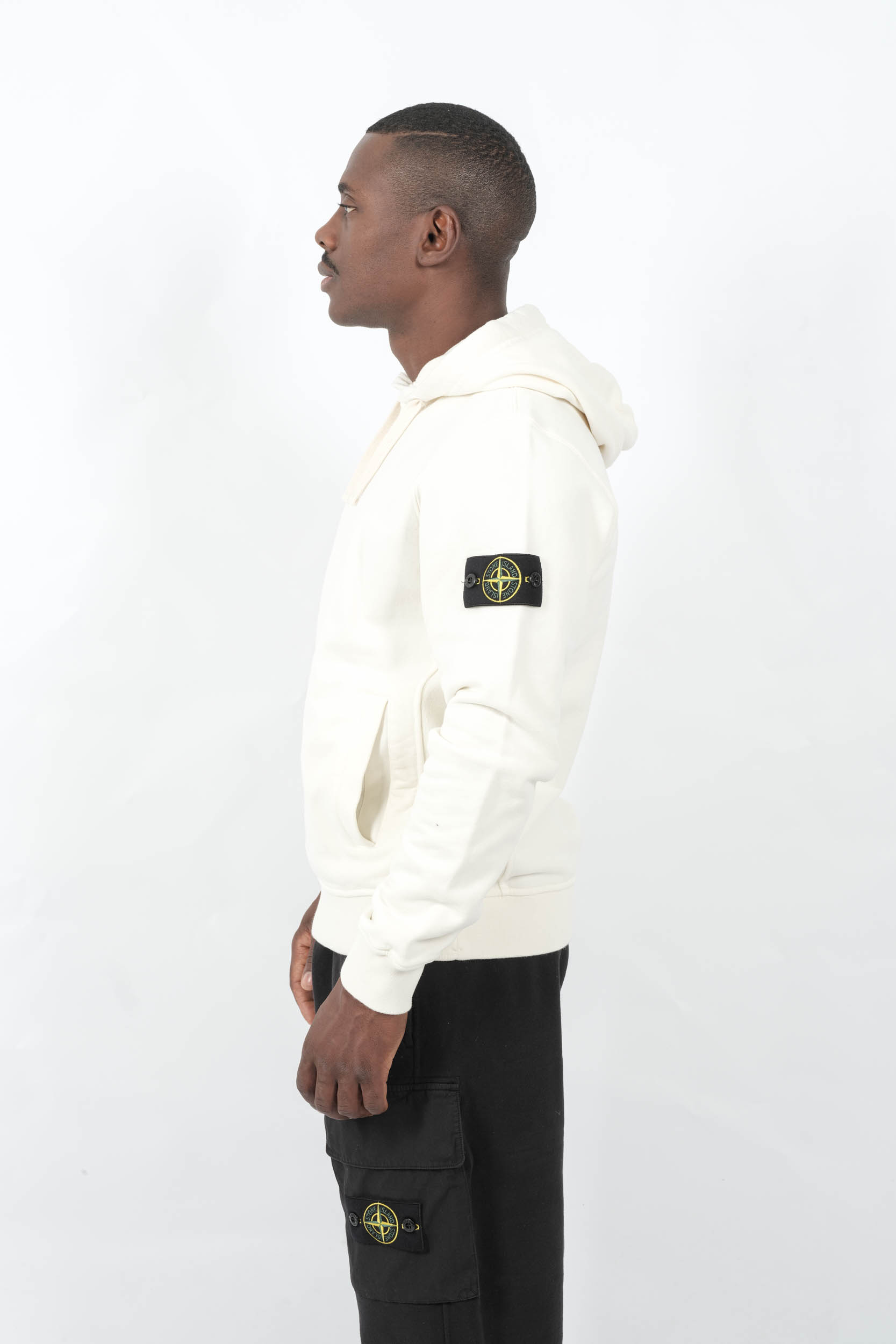  Image du produit SWEAT STONE ISLAND A CAPUCHE BLANC CREME 6100029-V0093 - 4
