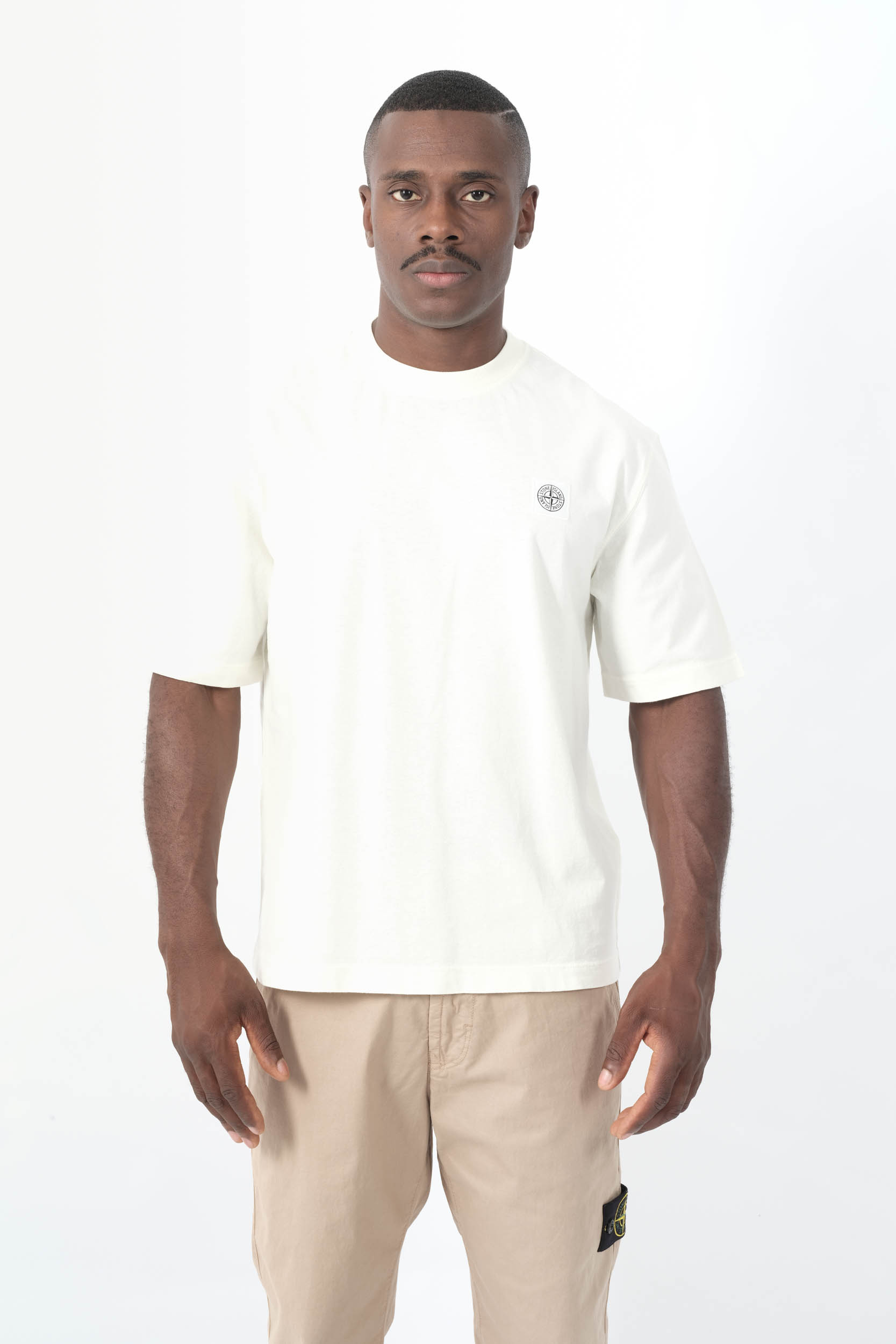 TEE-SHIRT STONE ISLAND OVERSIZE CREME 2100025-V0093