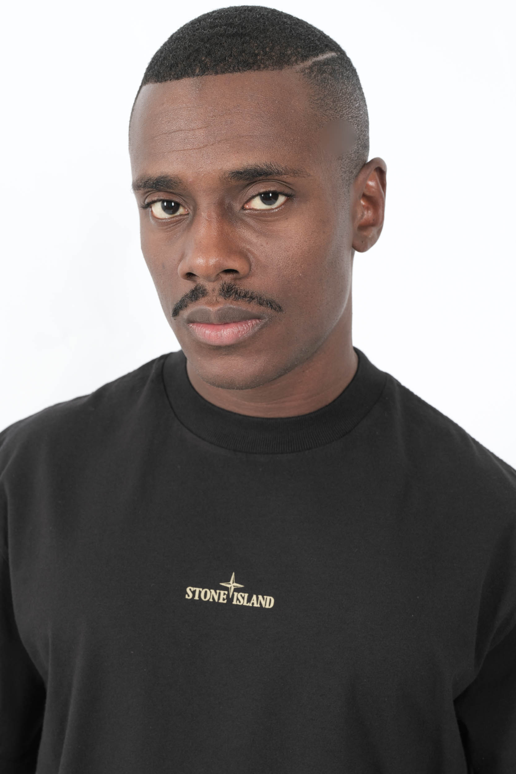 TEE-SHIRT STONE ISLAND NOIR 2100037-S197-V0029