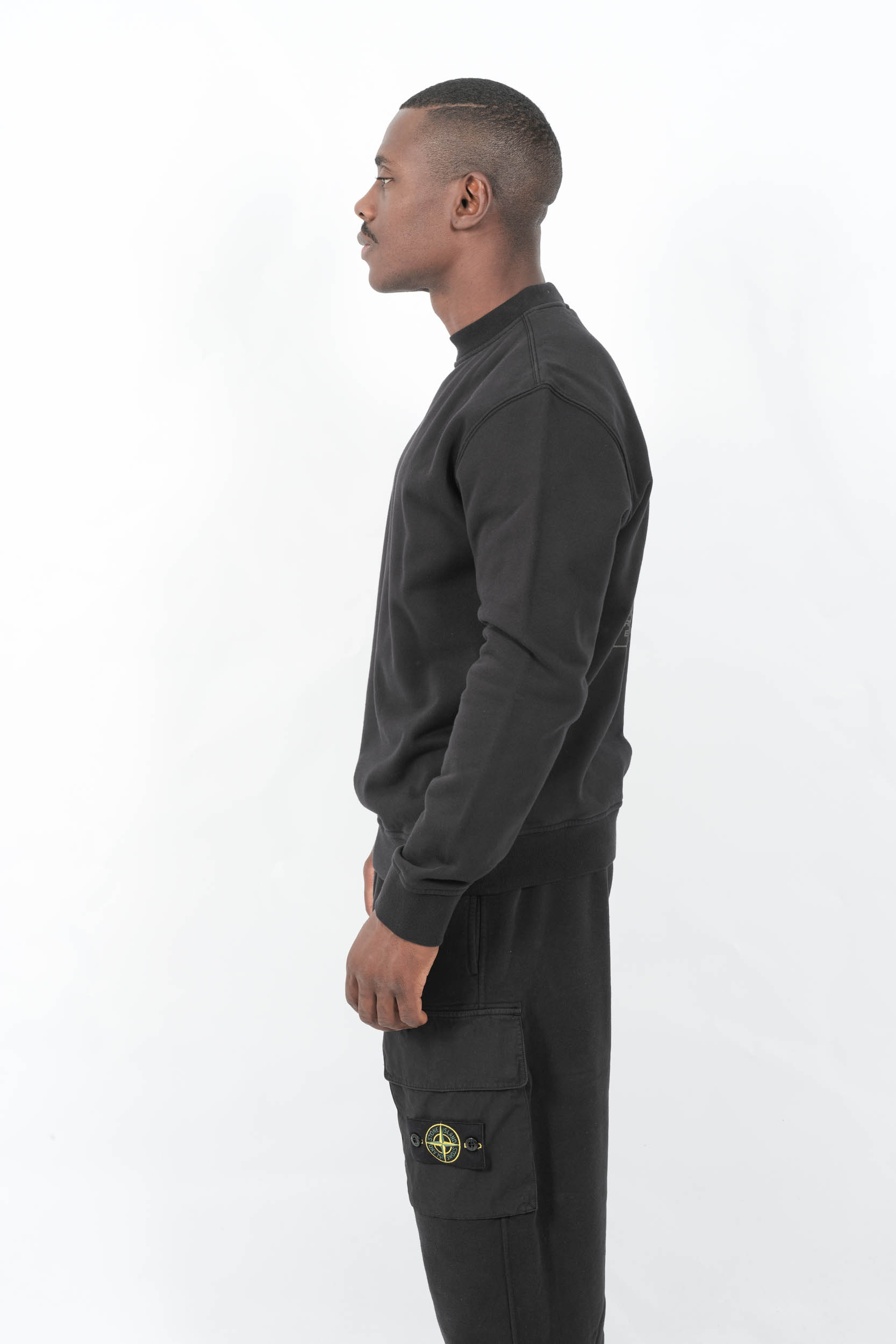  Image du produit SWEAT STONE ISLAND OVERSIZE NOIR AVEC IMPRIME DANS LE DOS 6100018-V0029 - 5