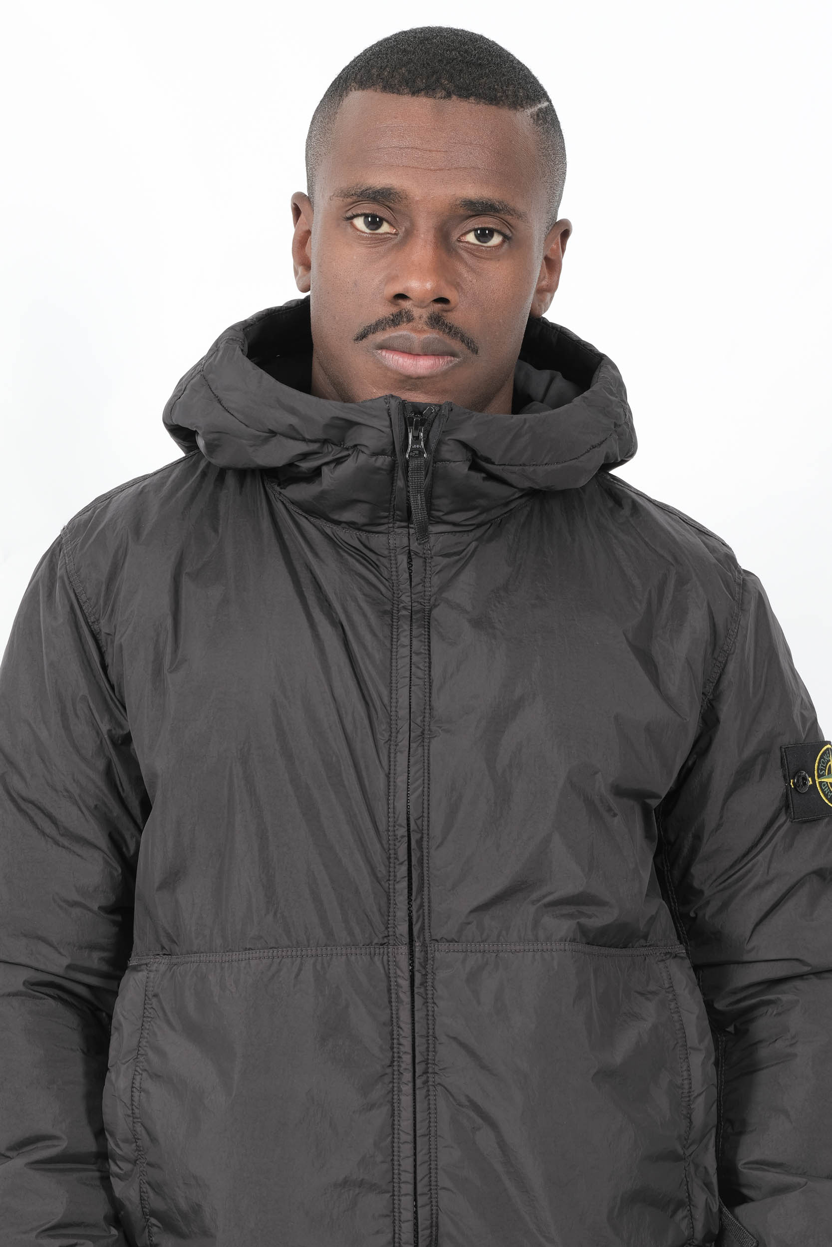 BLOUSON A CAPUCHE STONE ISLAND NOIR 4100013-V0029