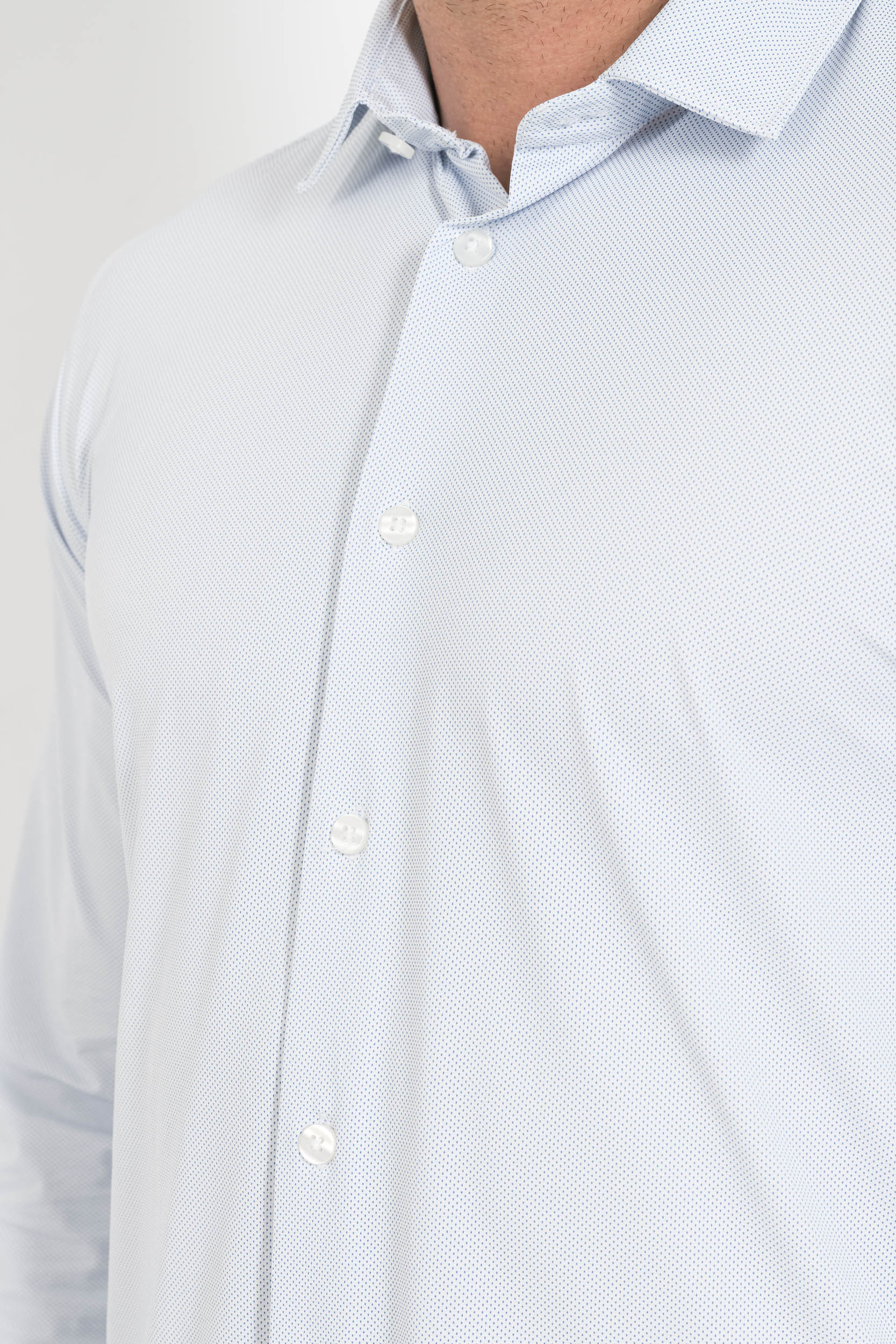 CHEMISE RRD BLANCHE A POINTS BLEUS W25254-V05