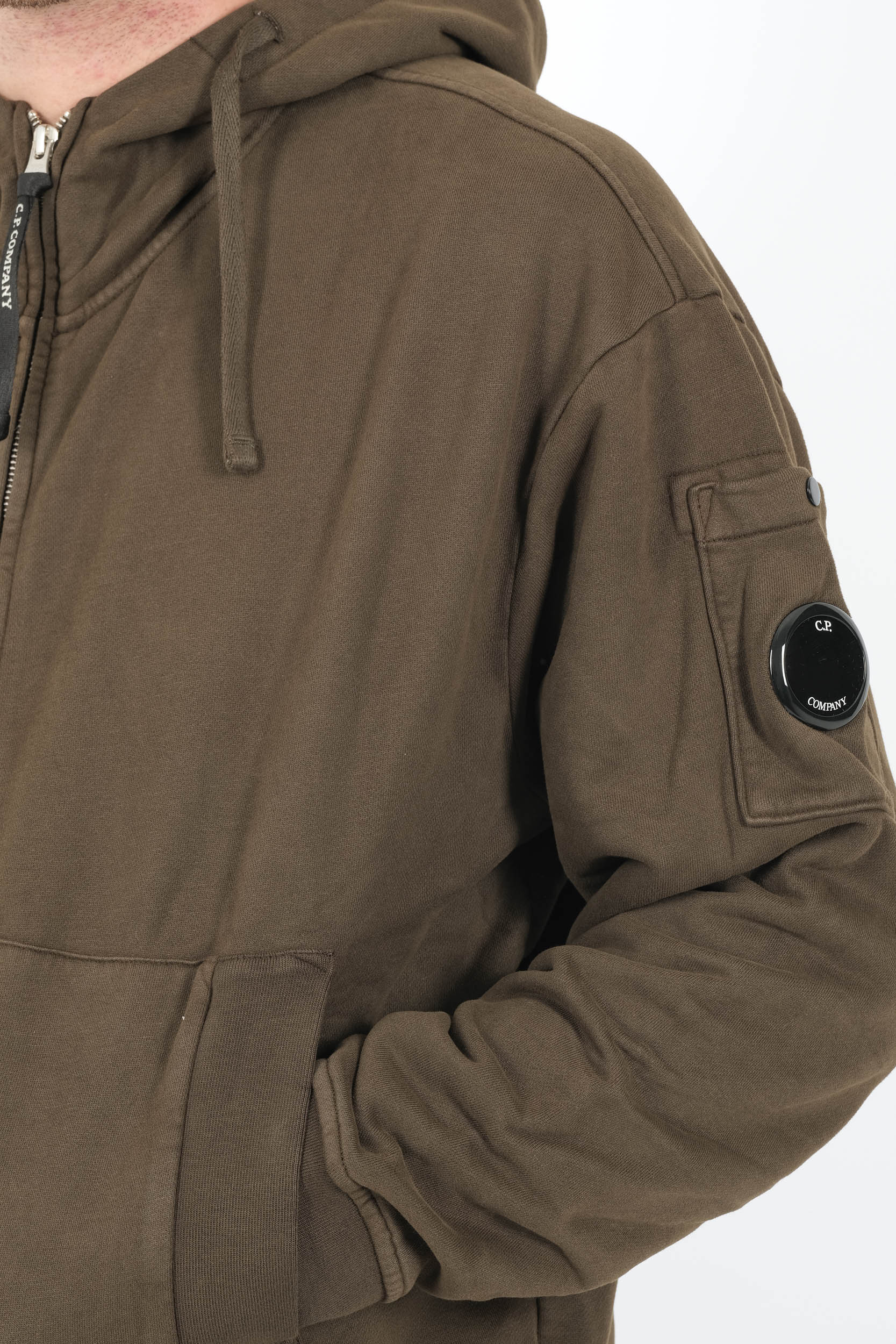  Image du produit GILET CP COMPANY A CAPUCHE KAKI S060A-683 - 3