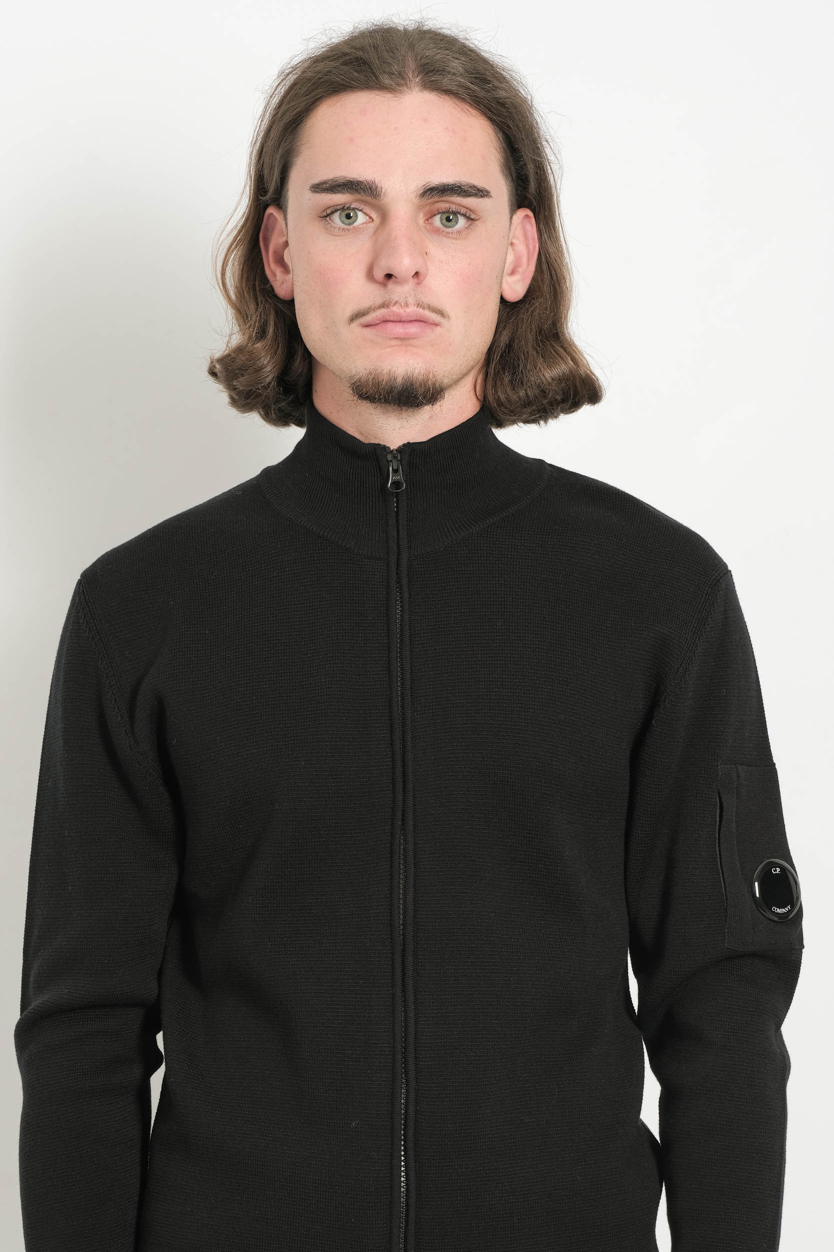 PULL ZIPE CP COMPANY NOIR N202A-999