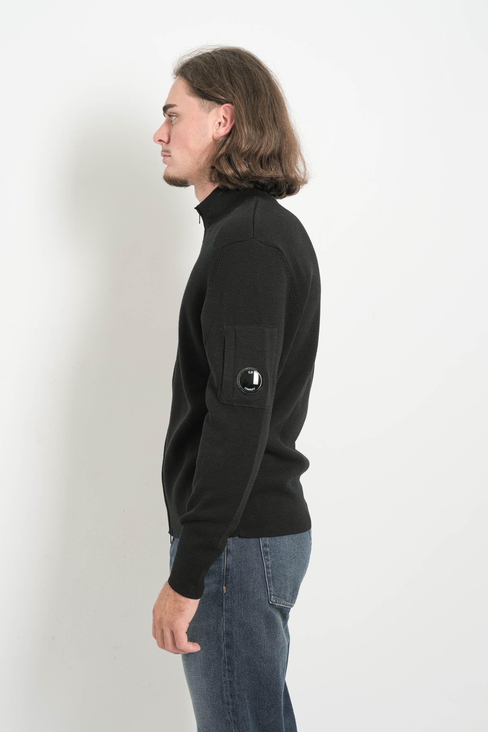 PULL ZIPE CP COMPANY NOIR N202A-999