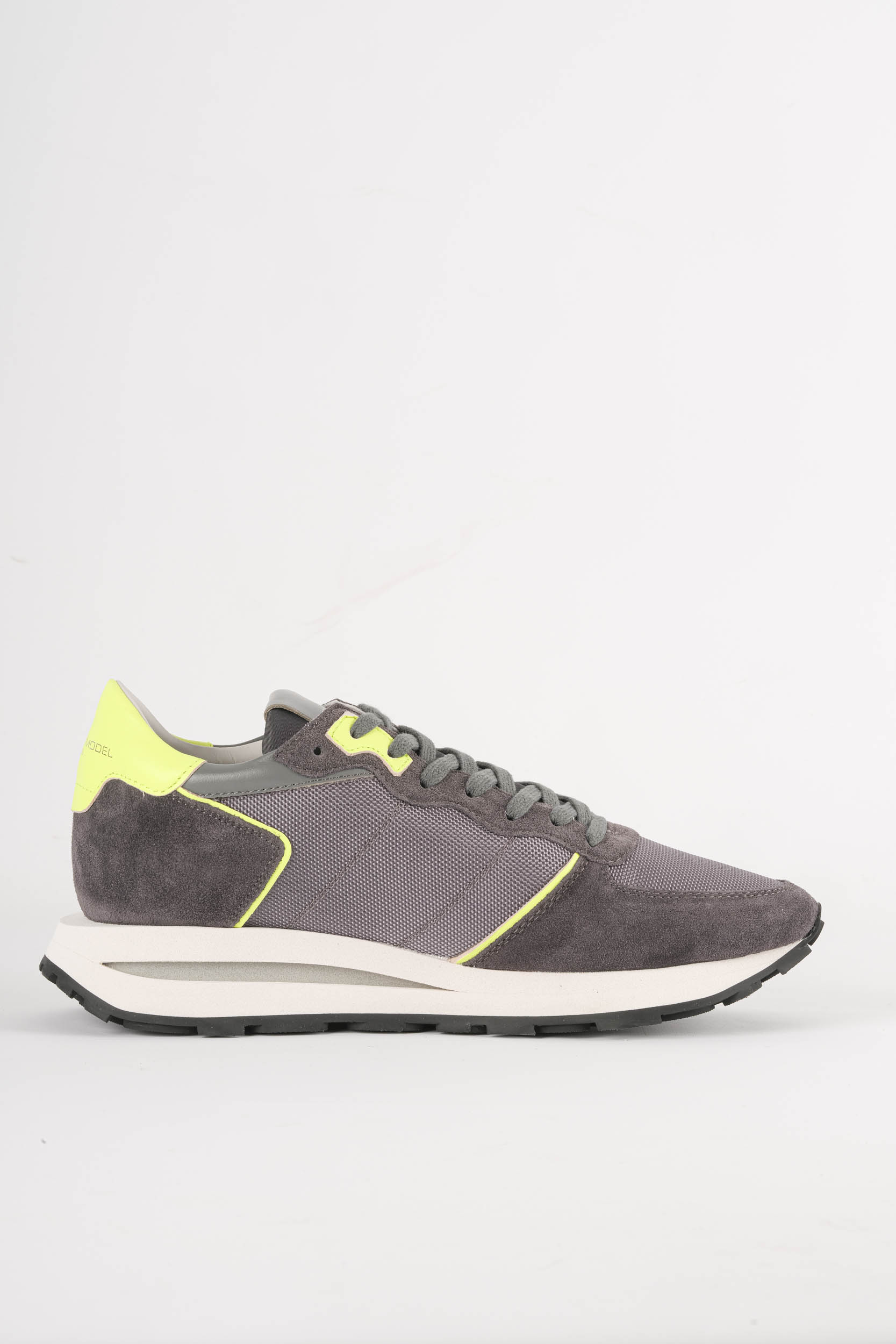  Image du produit PHILIPPE MODEL PARIS BASKET GRIS LISERET JAUNE FLUO TKLU-WR01 - 4