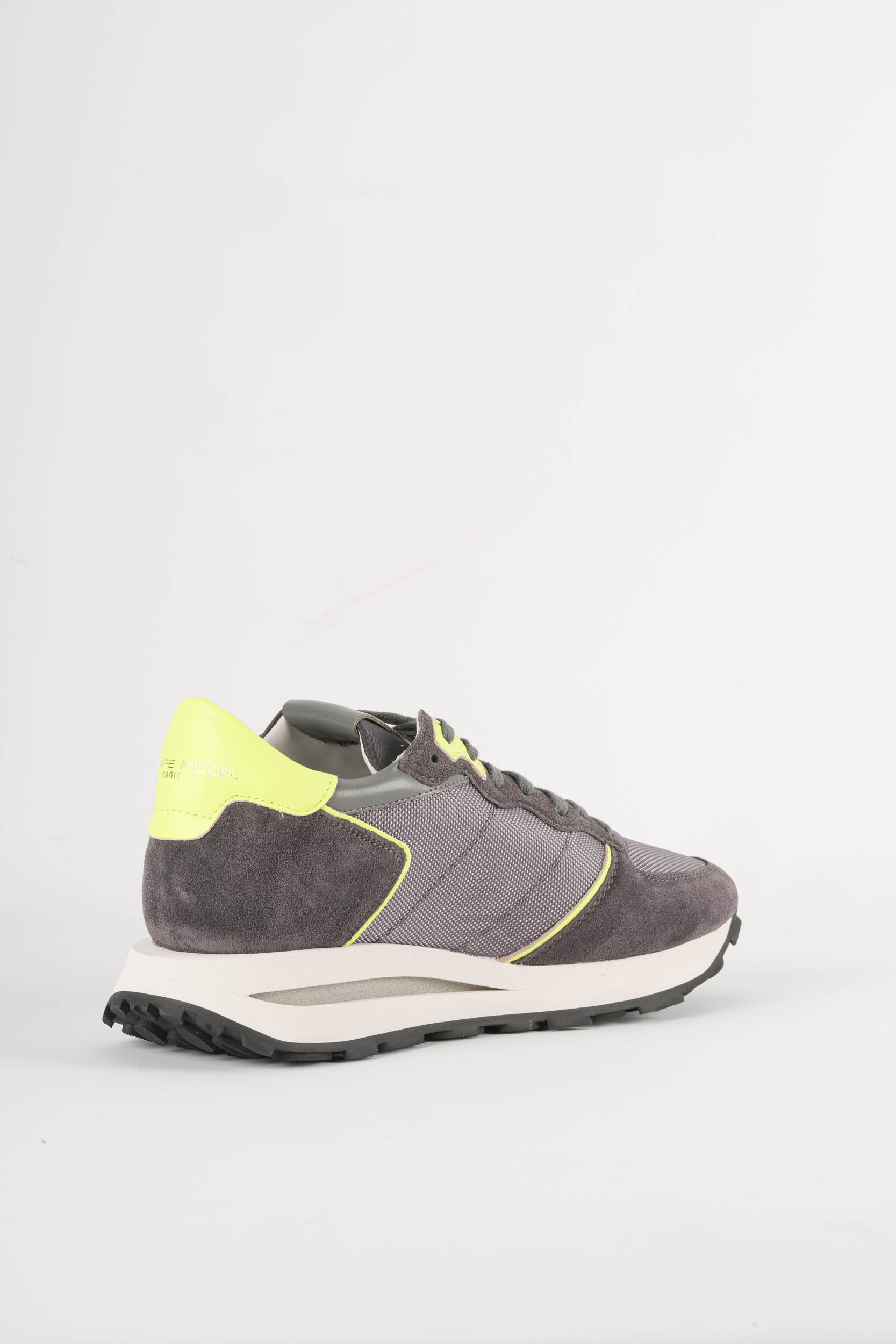 PHILIPPE MODEL PARIS BASKET GRIS LISERET JAUNE FLUO TKLU-WR01
