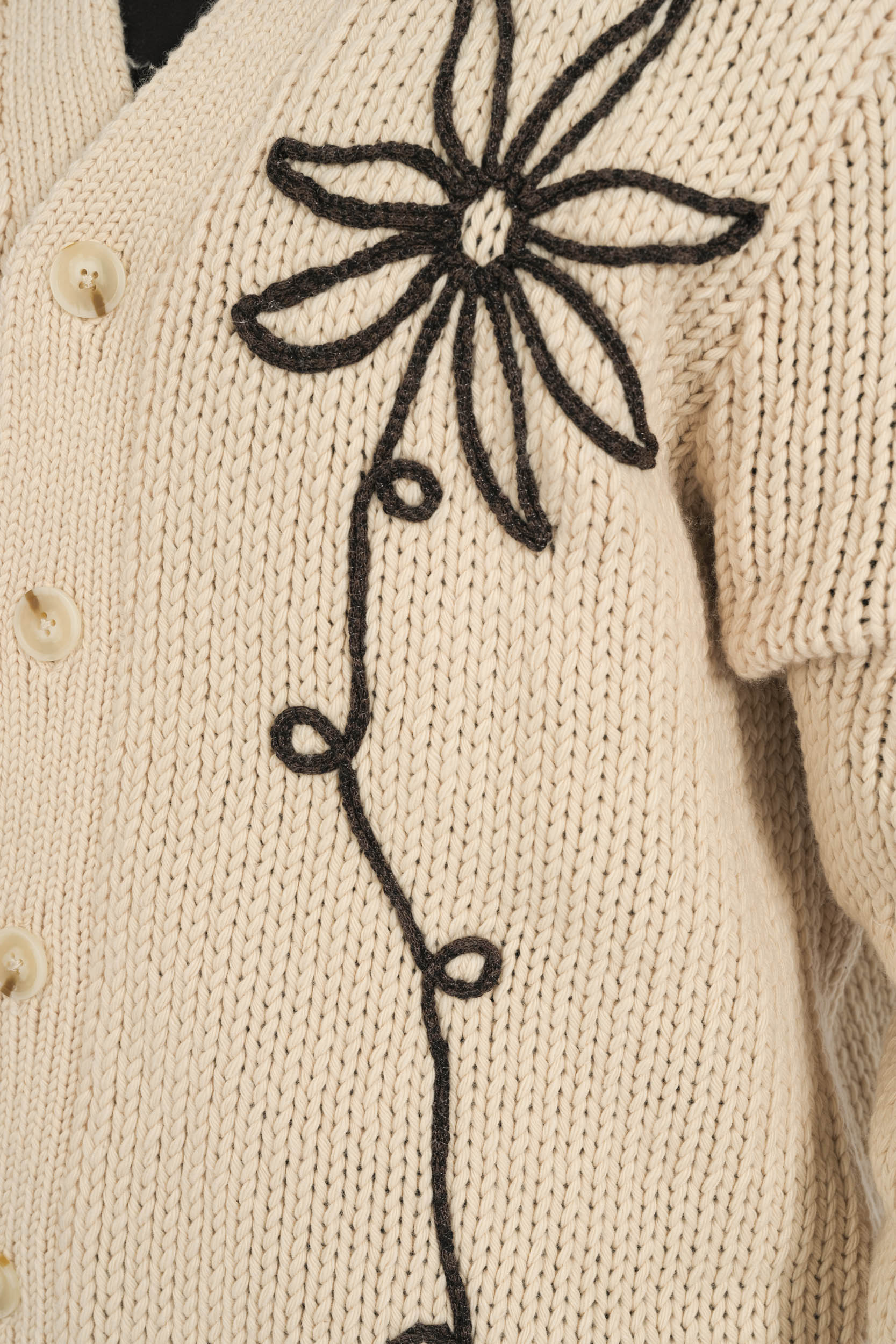 GILET LAINE COL V NN.07 BEIGE MIKA FLO-020