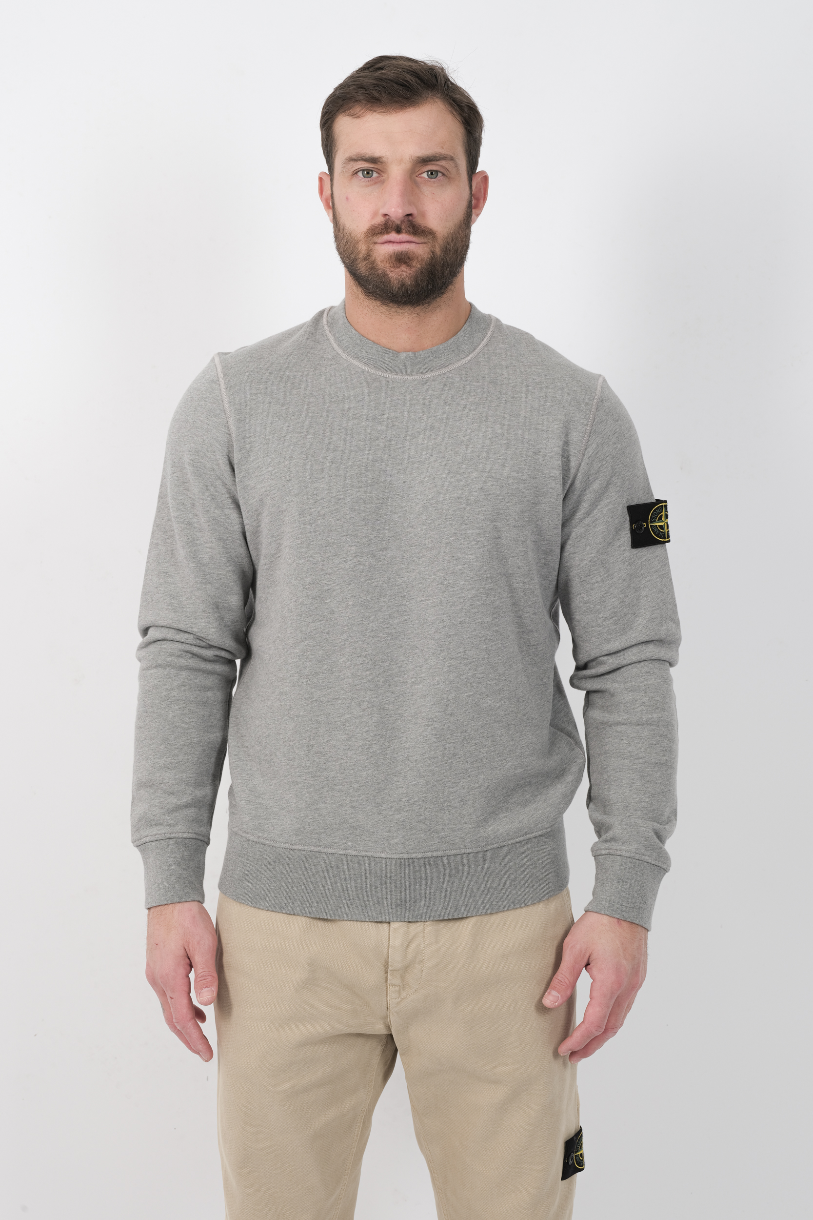 Image du produit SWEAT STONE ISLAND GRIS 6100060-V0M64 - 2