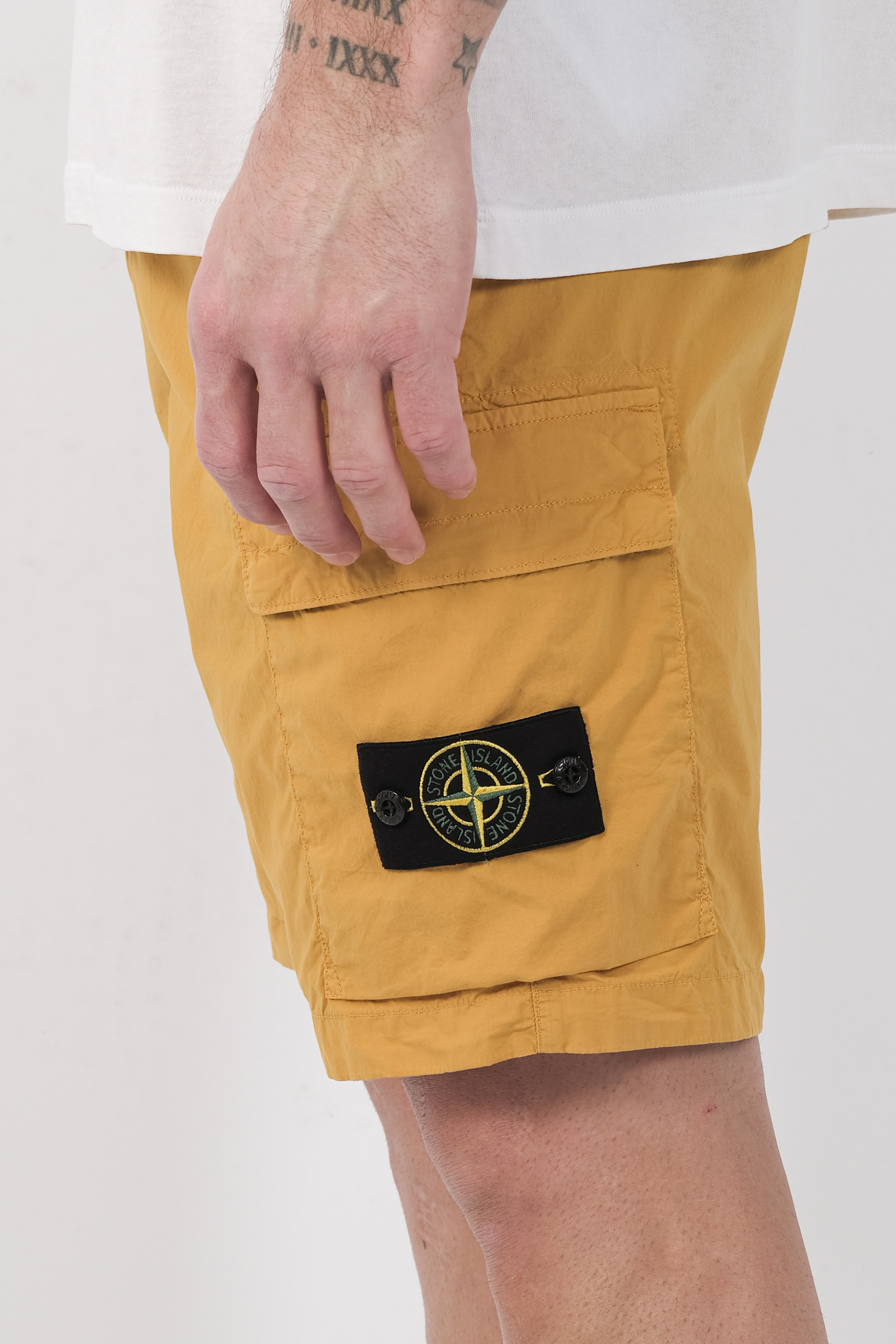  Image du produit SHORT STONE ISLAND SAFRAN 100020-V0034 - 5