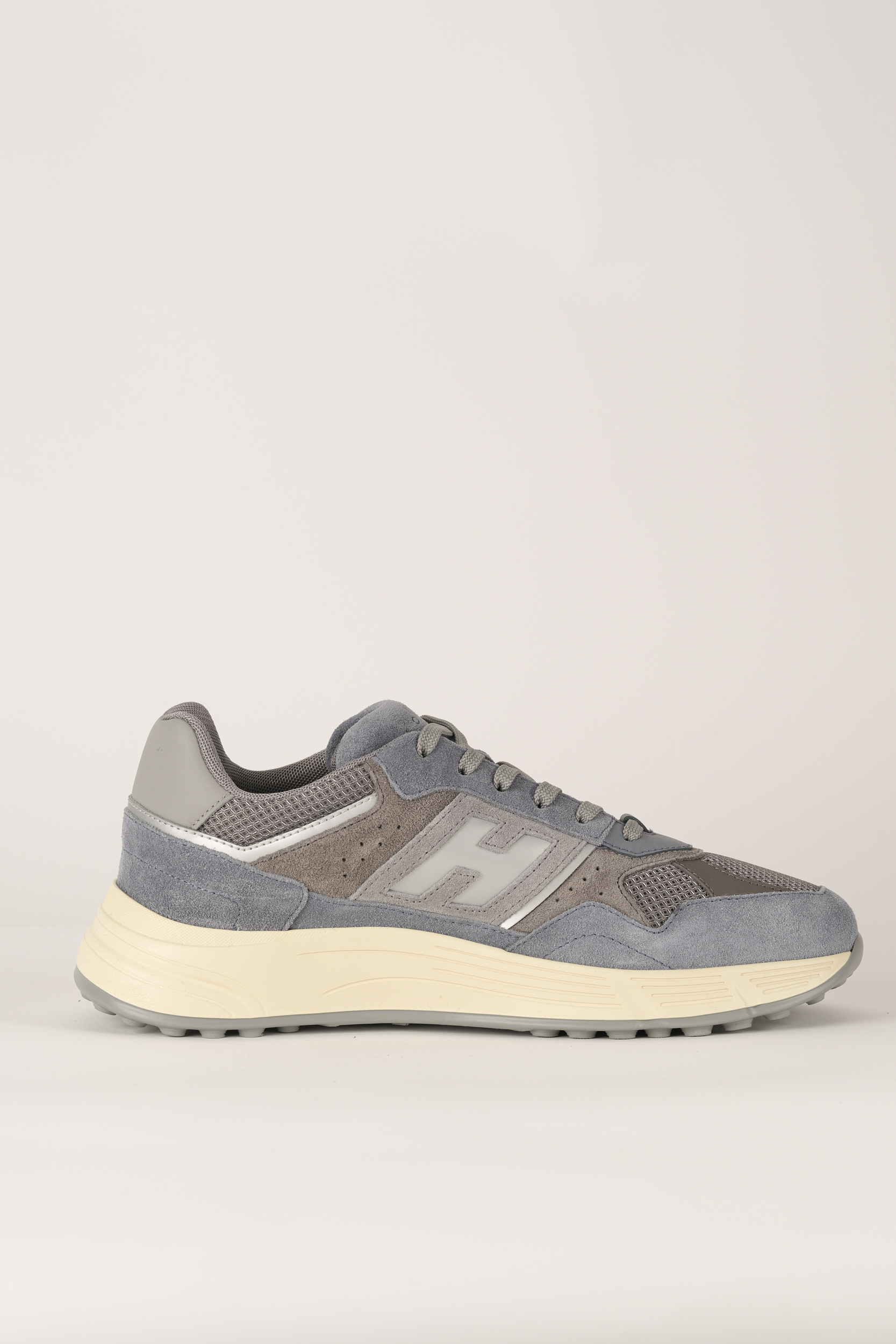  Image du produit BASKETS HOGAN BLEUES HXM6470-1846U - 4