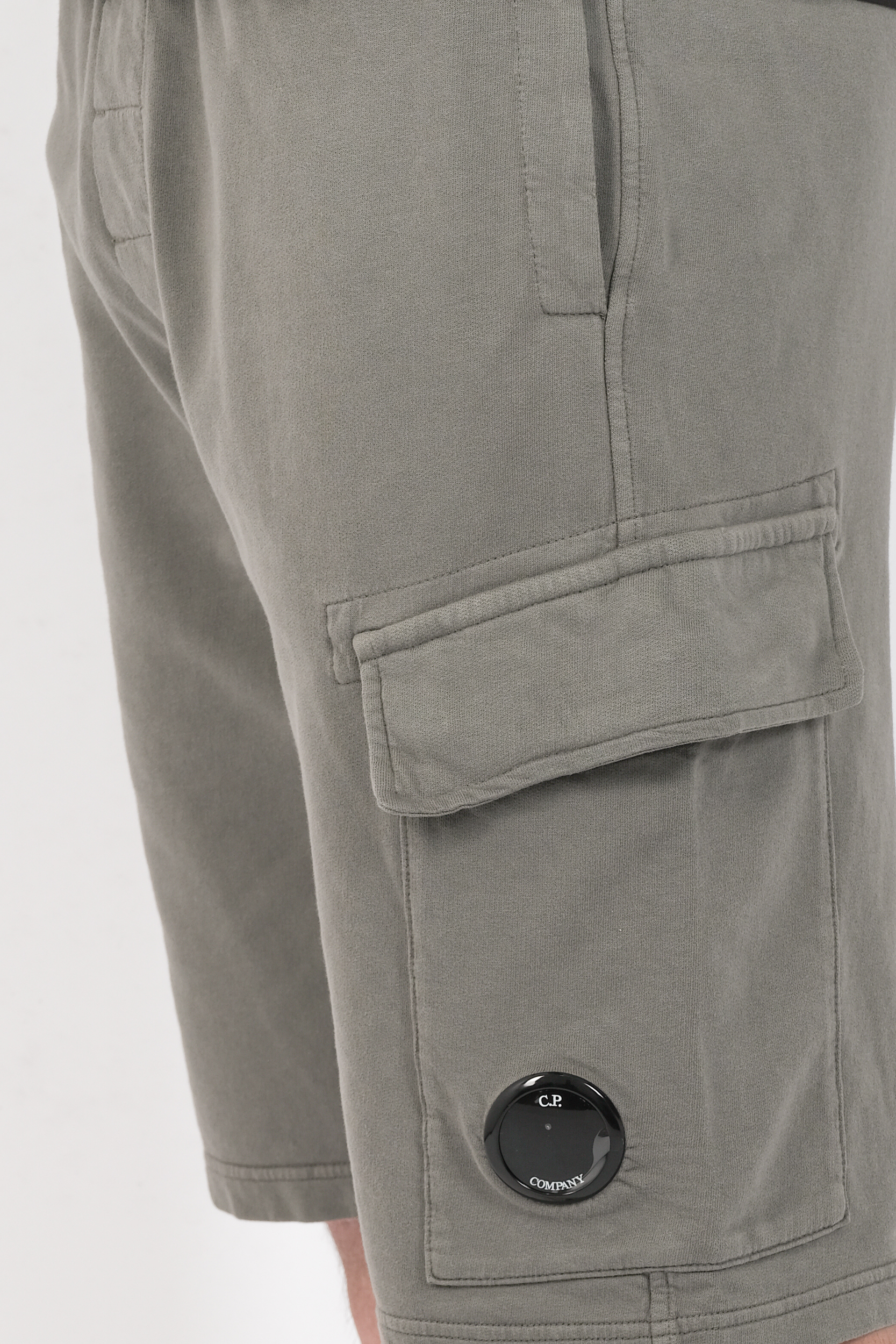 SHORT CP COMPANY GRIS B704A-921