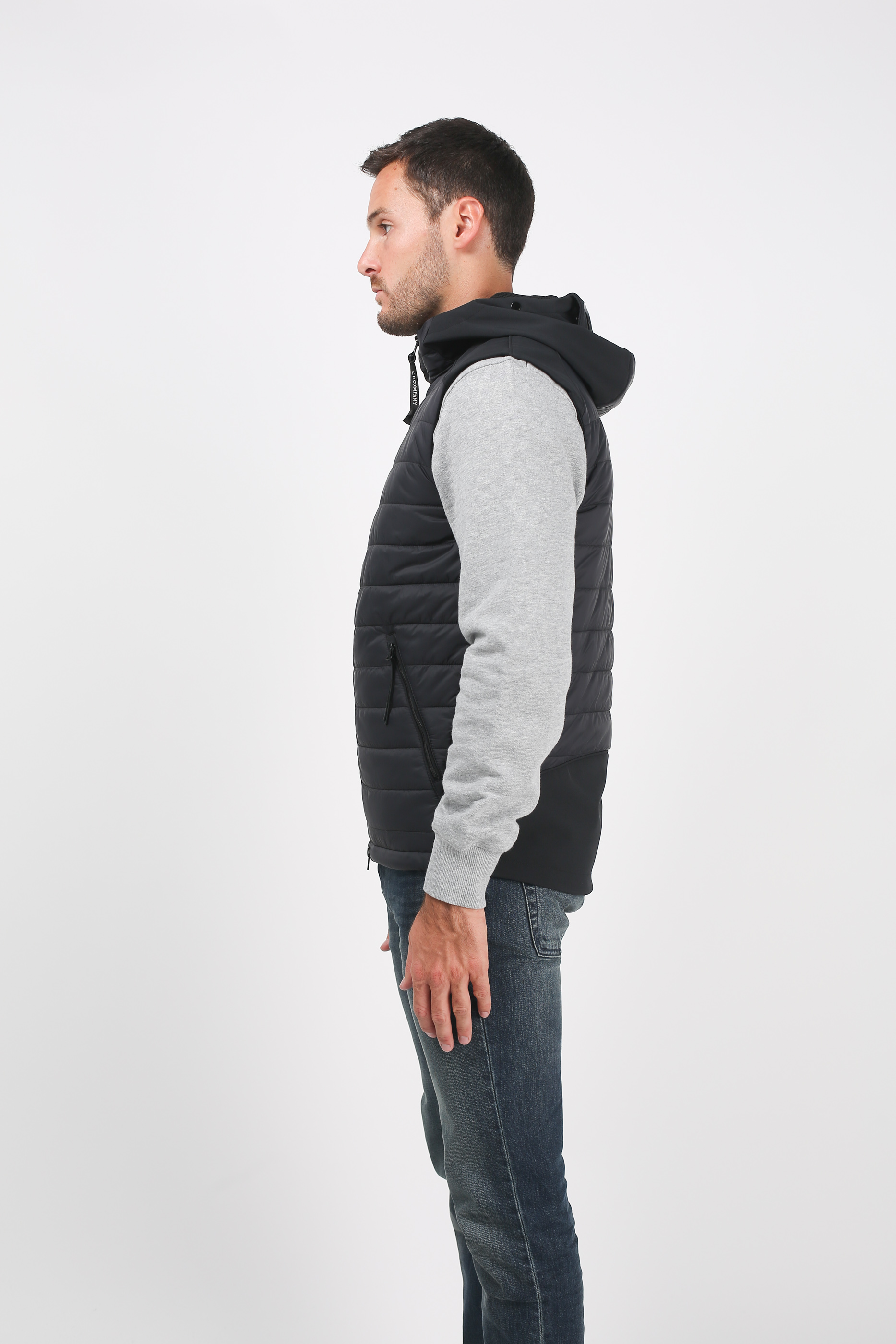 DOUDOUNE SANS MANCHE C.P. COMPANY NOIR W010A 5242M-392