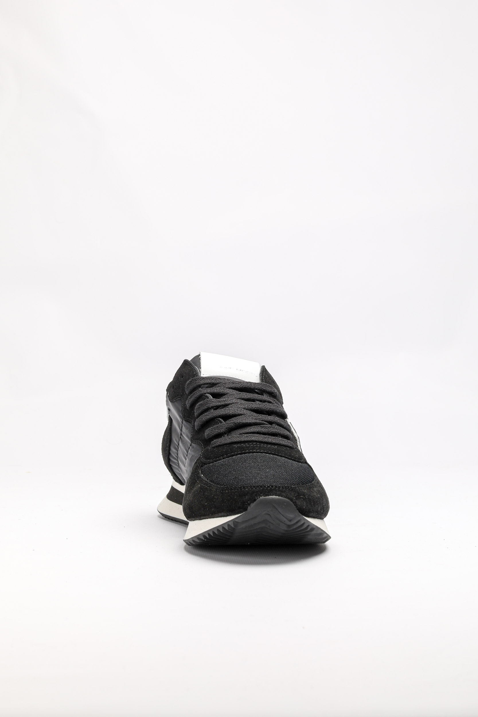 BASKETS PHILIPPE MODEL NOIR RUNNING TZLU-2109,BASKETS PHILIPPE MODEL NOIR RUNNING TZLU-2109,BASKETS PHILIPPE MODEL NOIR RUNNING TZLU-2109