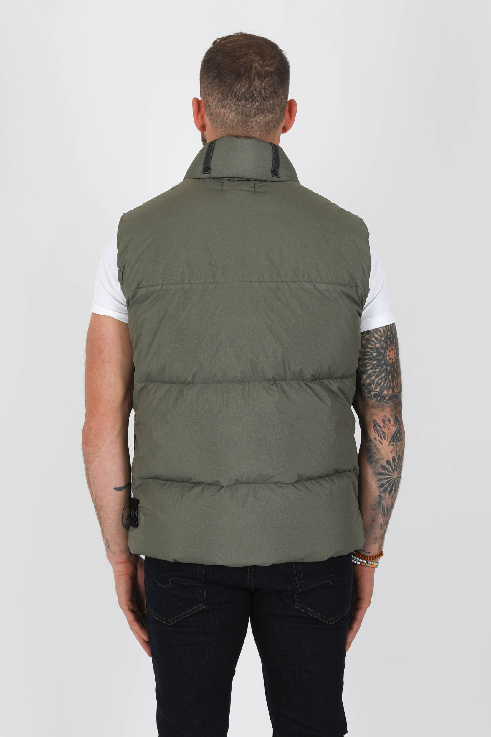 DOUDUONE SANS MANCHES STONE ISLAND KAKI 7515G0123-V0055