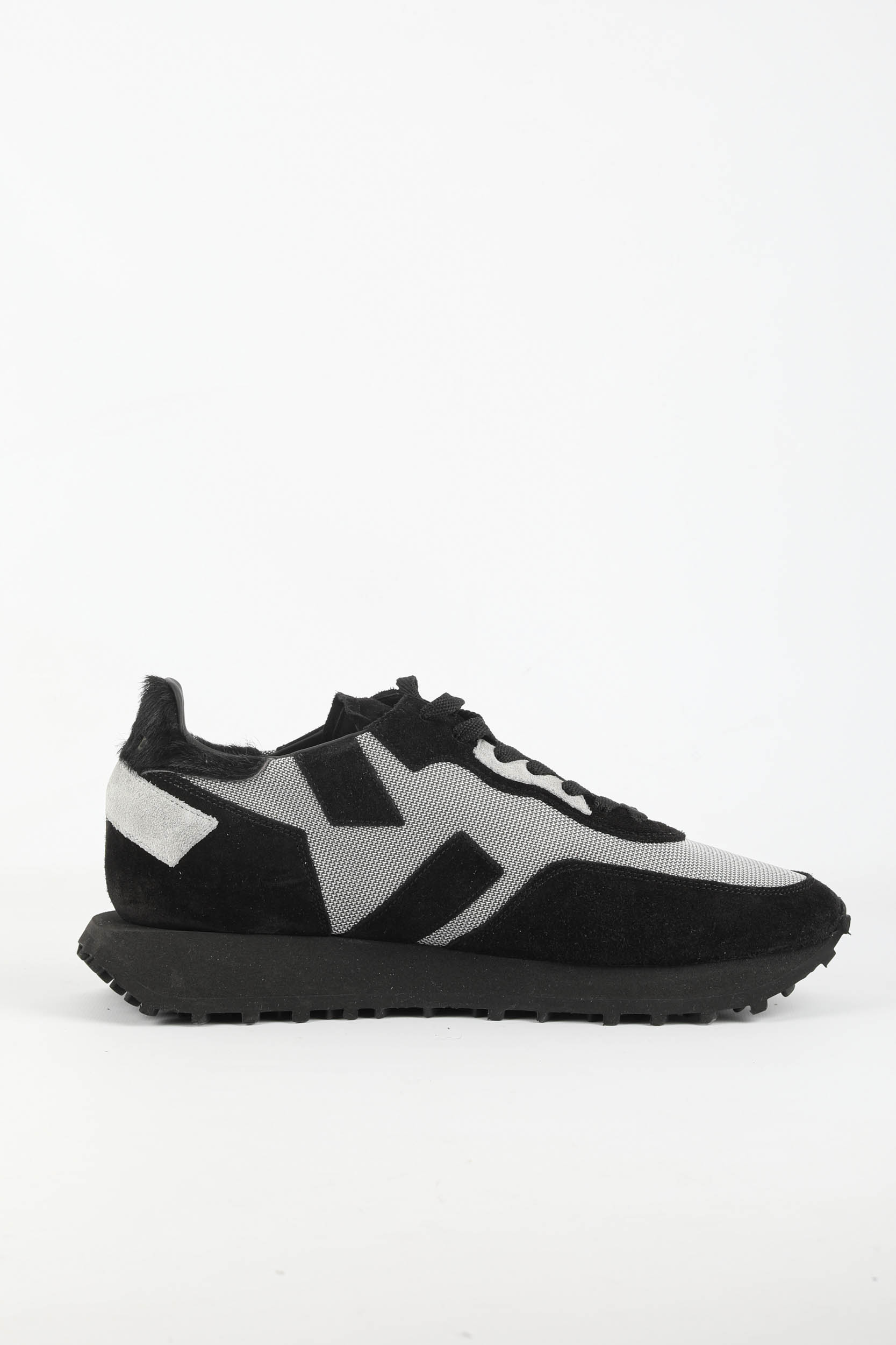 BASKETS GHOUD GRISES ET NOIR ROLM-MP10