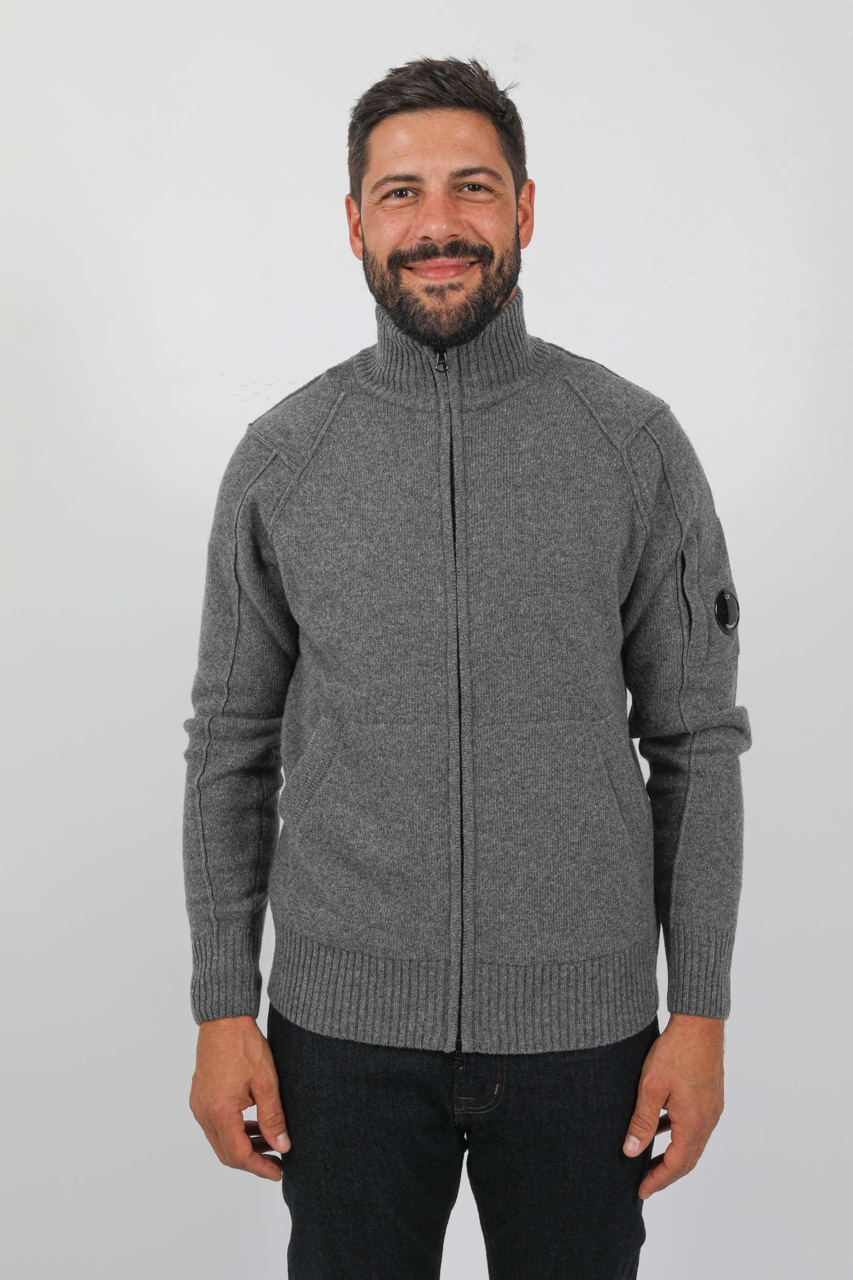 PULL C.P COMPANY ZIPPE LAINE GRIS N402A-925