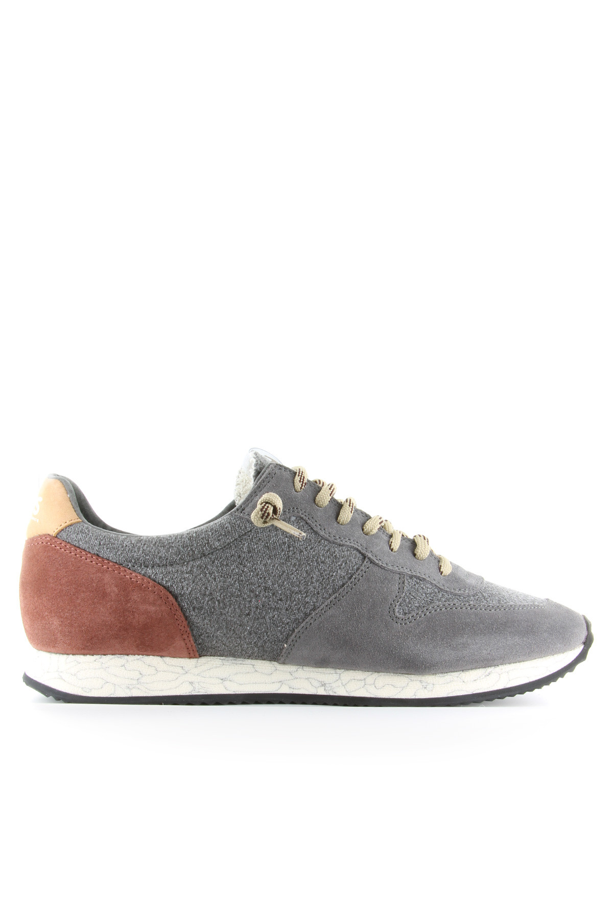 Golden goose estive store