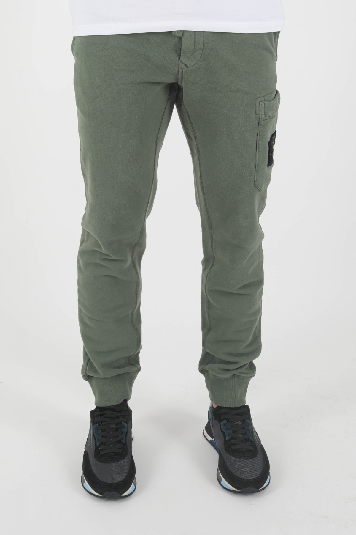 Jogging stone cheap island kaki