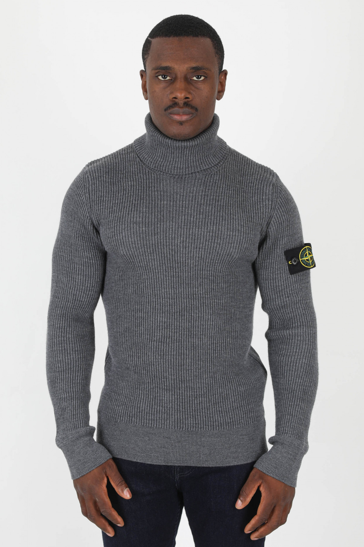 Pull col clearance roulé stone island