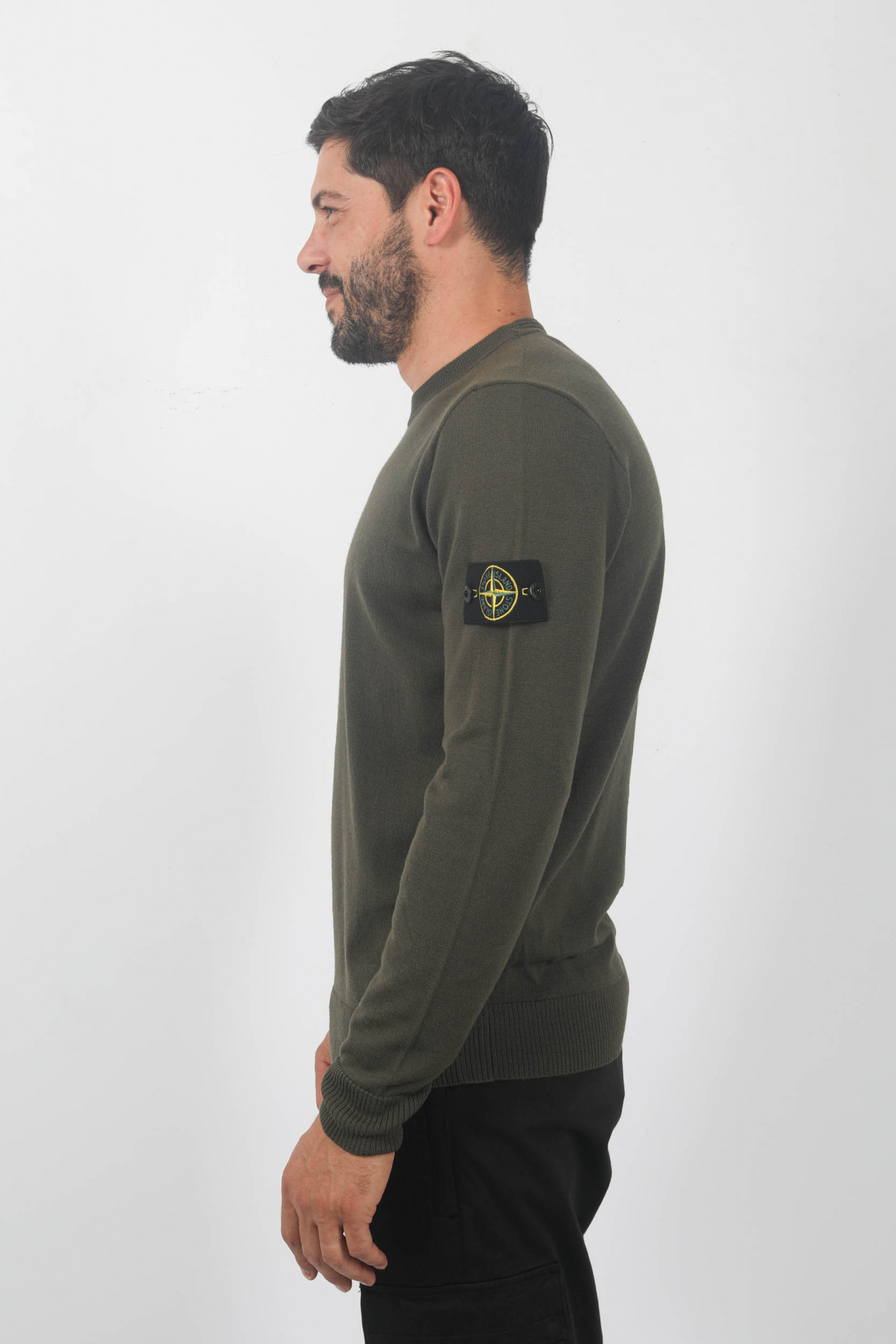 Pull stone sales island kaki