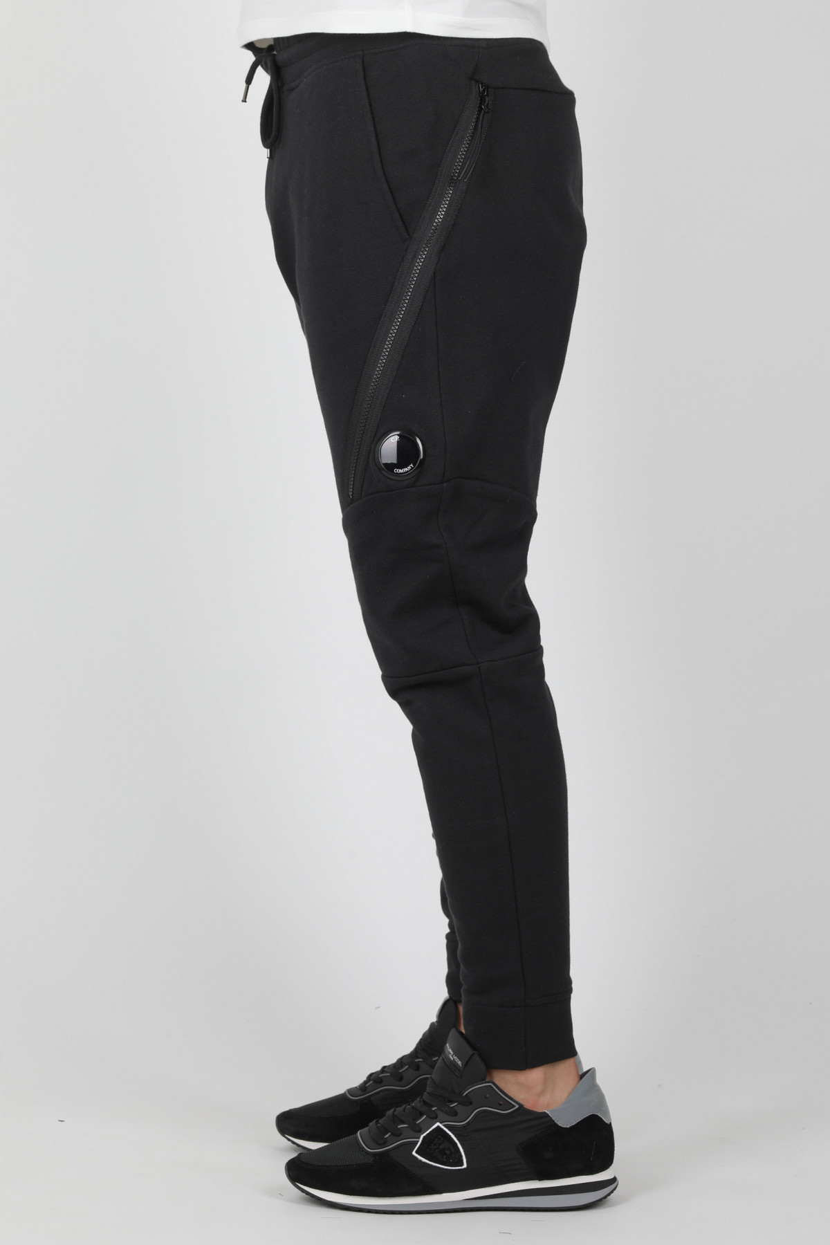 BAS DE SURVETEMENT C.P COMPANY NOIR P029A999