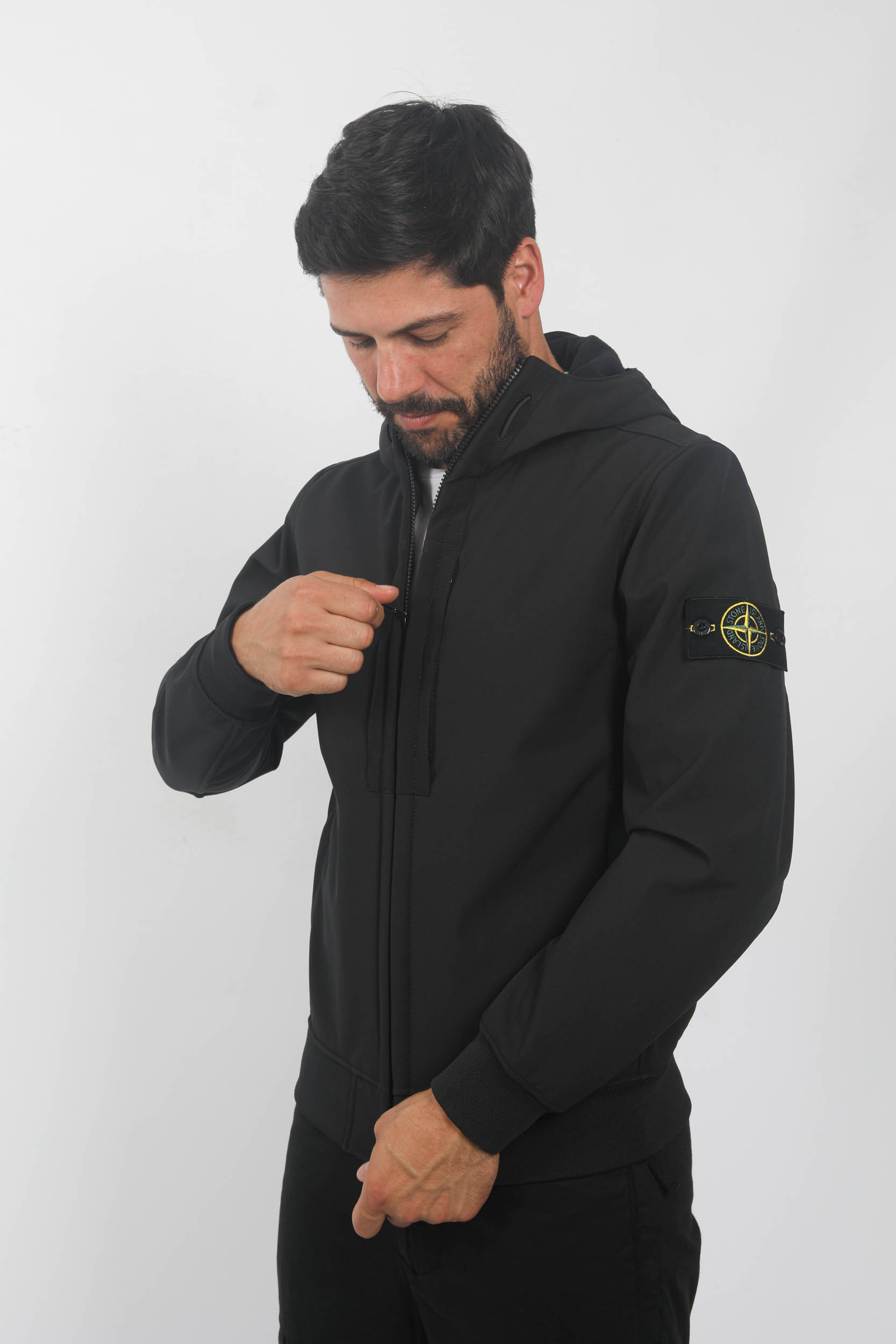 BLOUSON SOFT-SHELL STONE ISLAND NOIR 7915Q0122-V0029