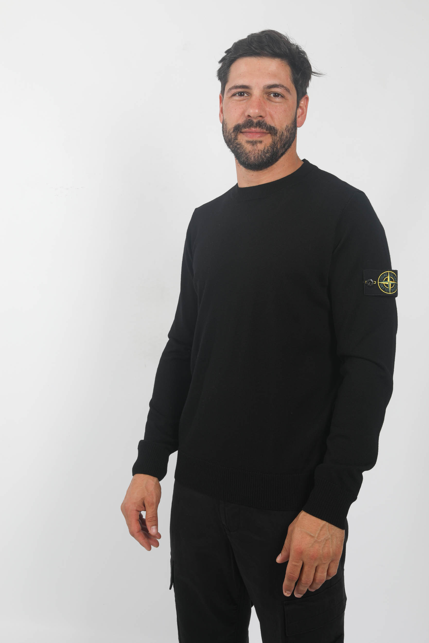 Stone Island - Pull noir avec logo sur le côté - BLS Fashion