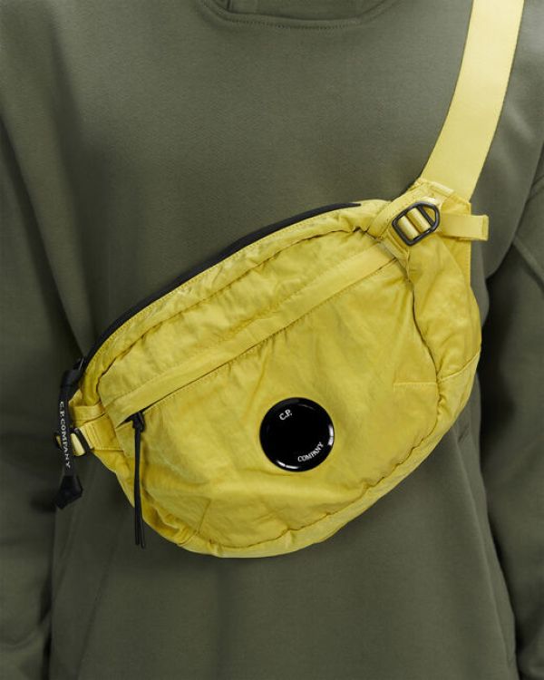 Produit BANANE C.P COMPANY JAUNE C112A-249