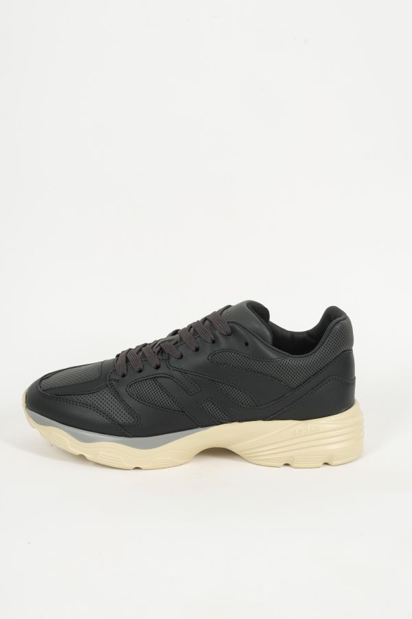 Retrouvez toutes les chaussures pour hommes sur Jules Jim