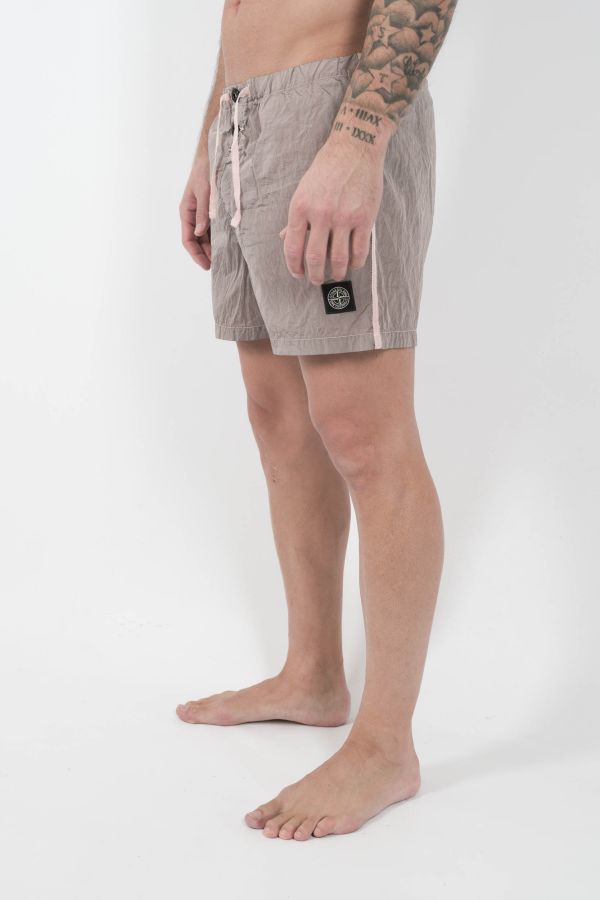 Produit MAILLOT DE BAIN STONE ISLAND EN NYLON ROSE S15B1006S43-V0082